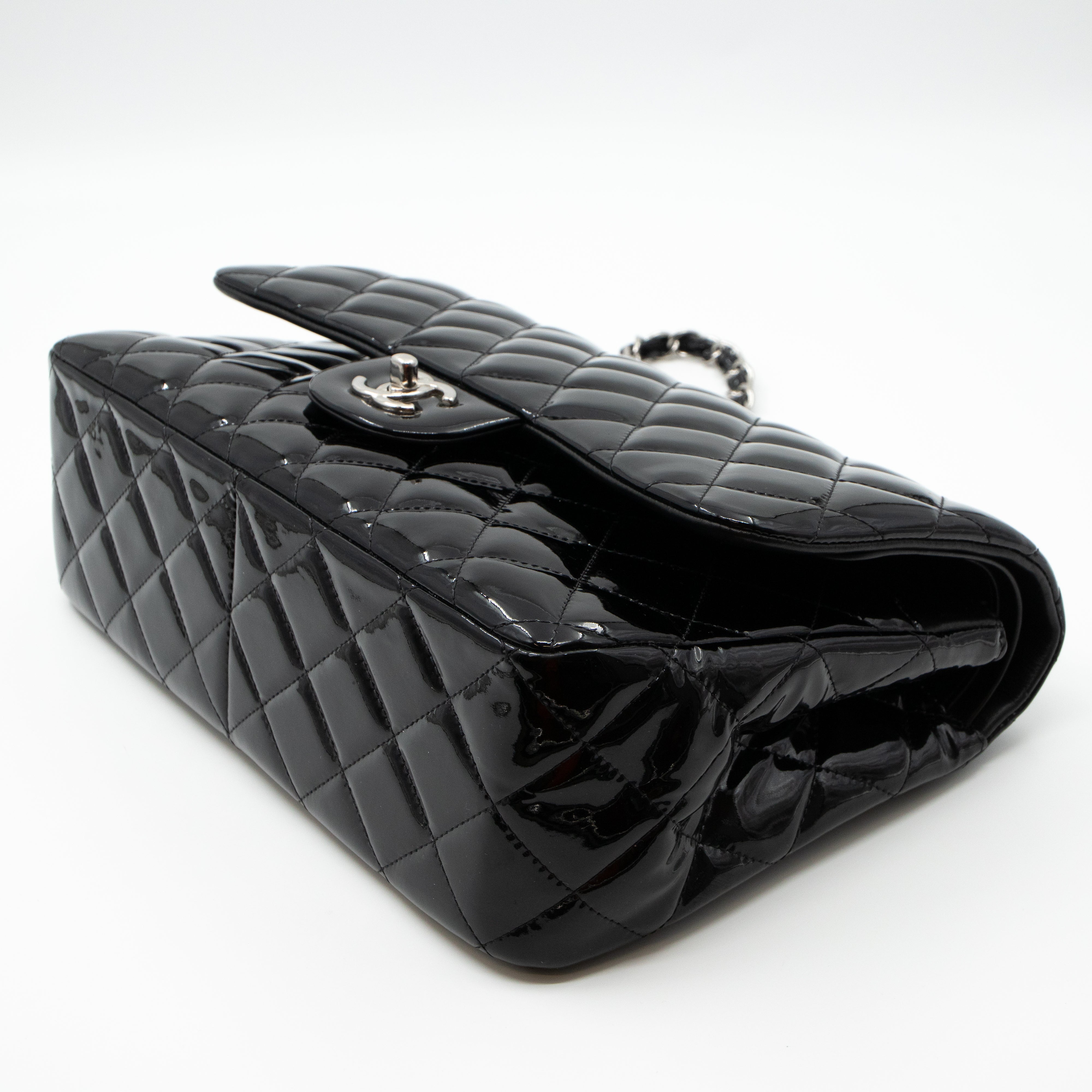 Classic Double Flap Jumbo Black Patent Silver