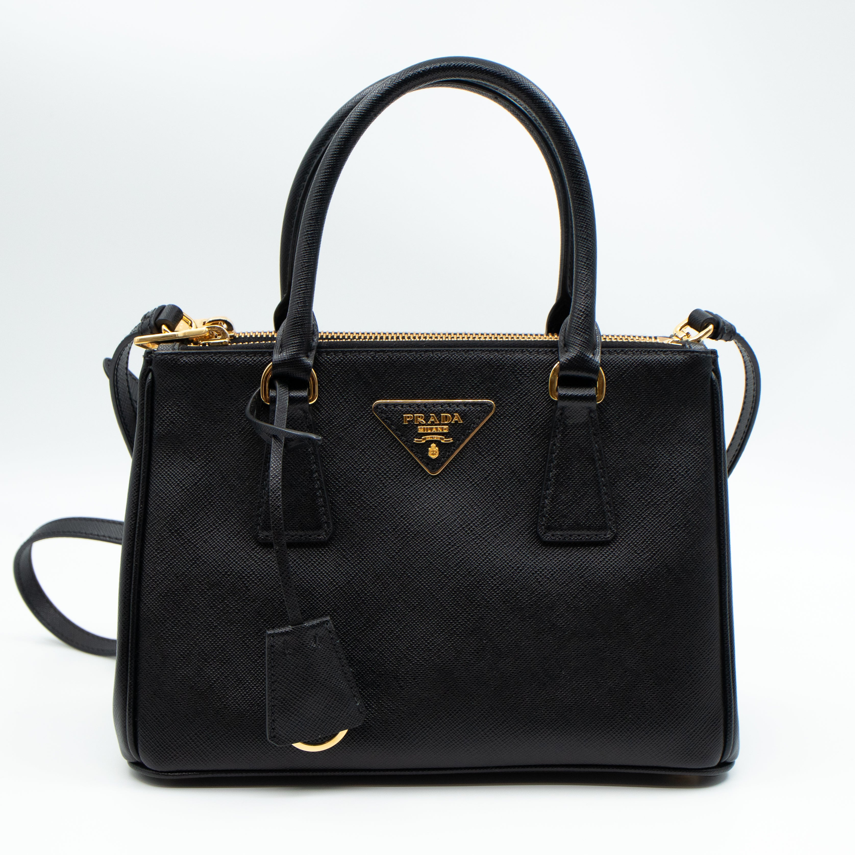 Galleria Small Double Zip Black Saffiano