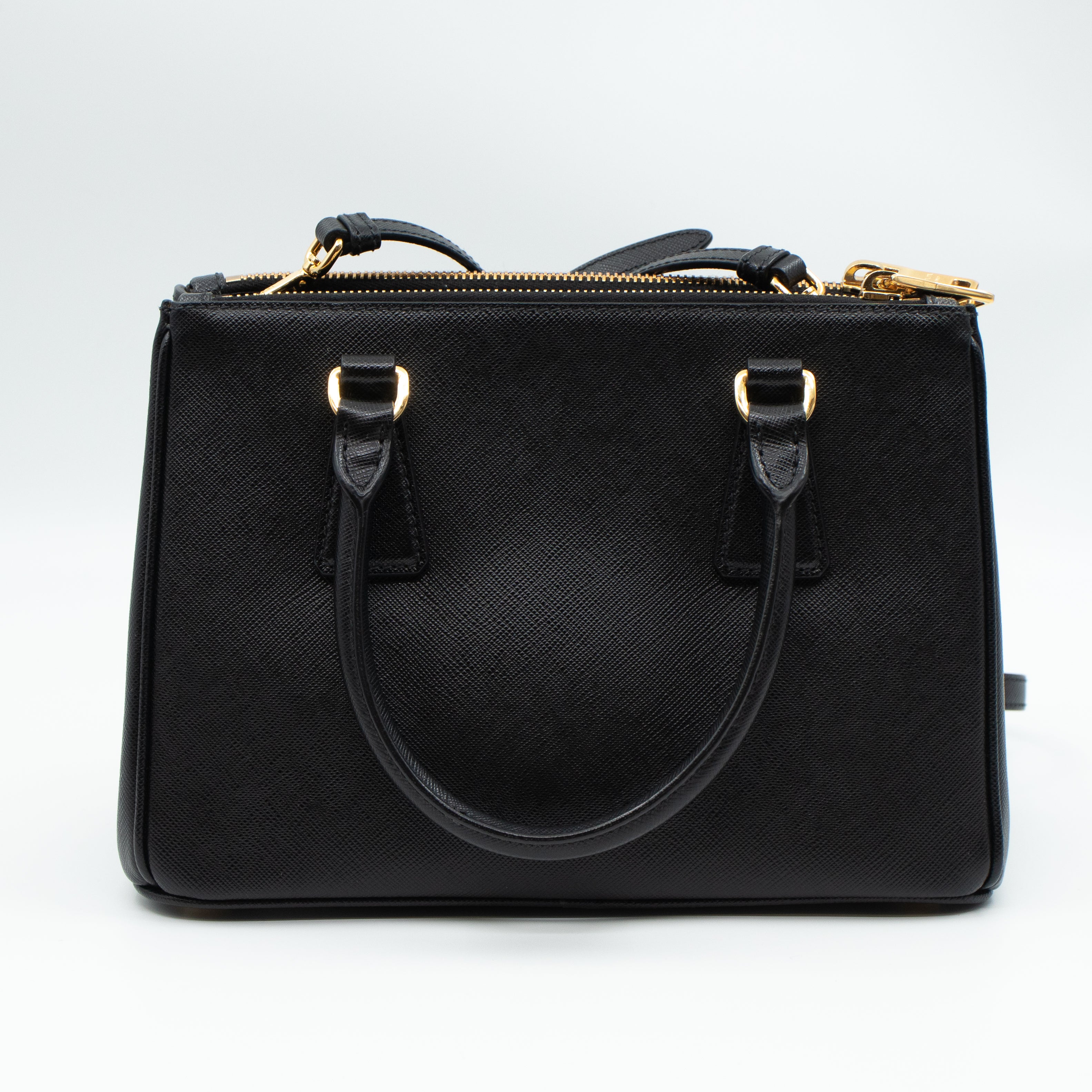 Galleria Small Double Zip Black Saffiano