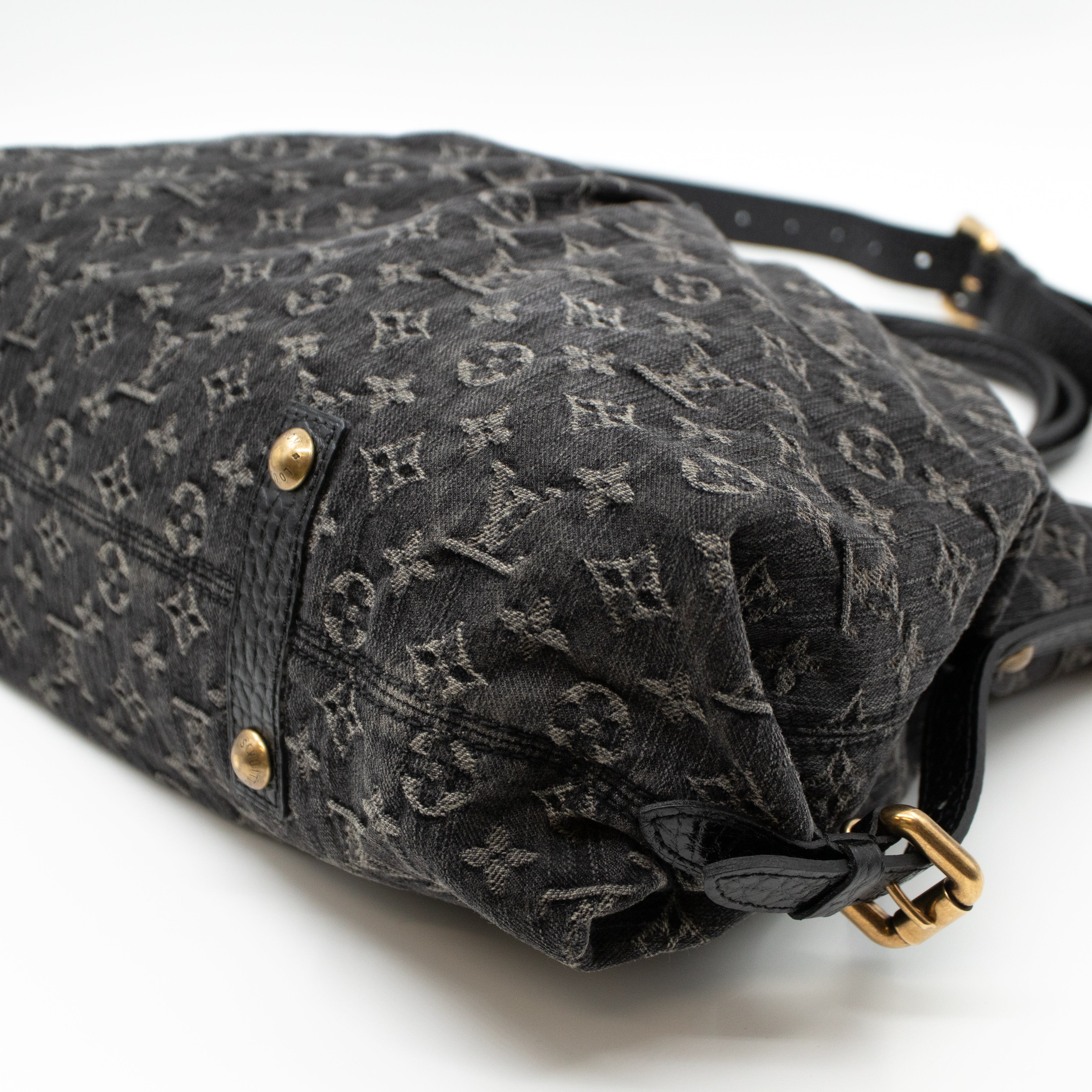 Neo Cabby MM Black Denim