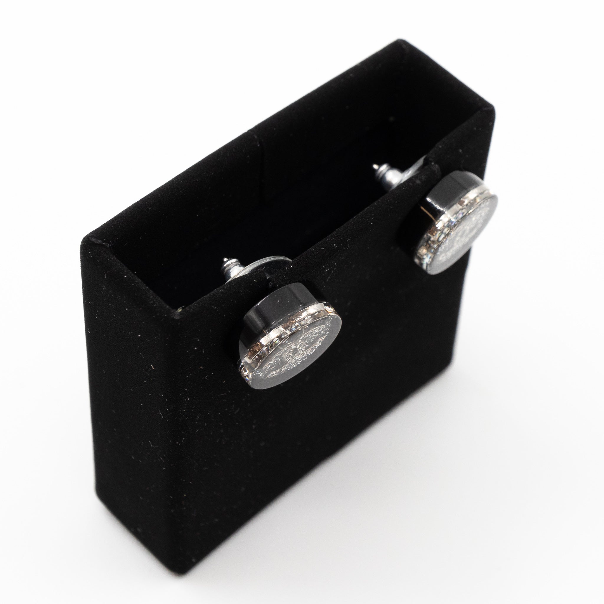 CC Round Earrings Black Crystal