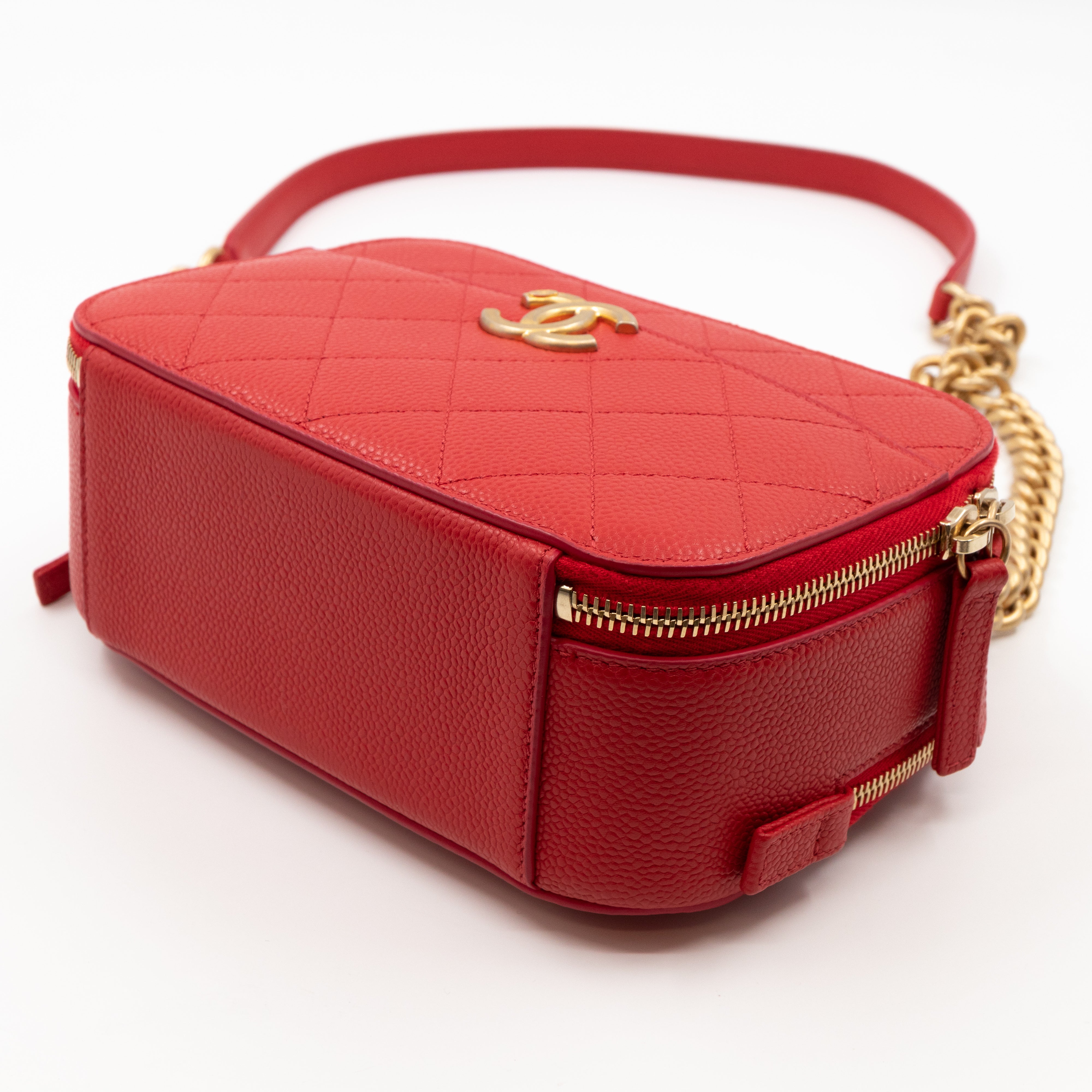 CC Top Handle Camera Bag Small Red Caviar