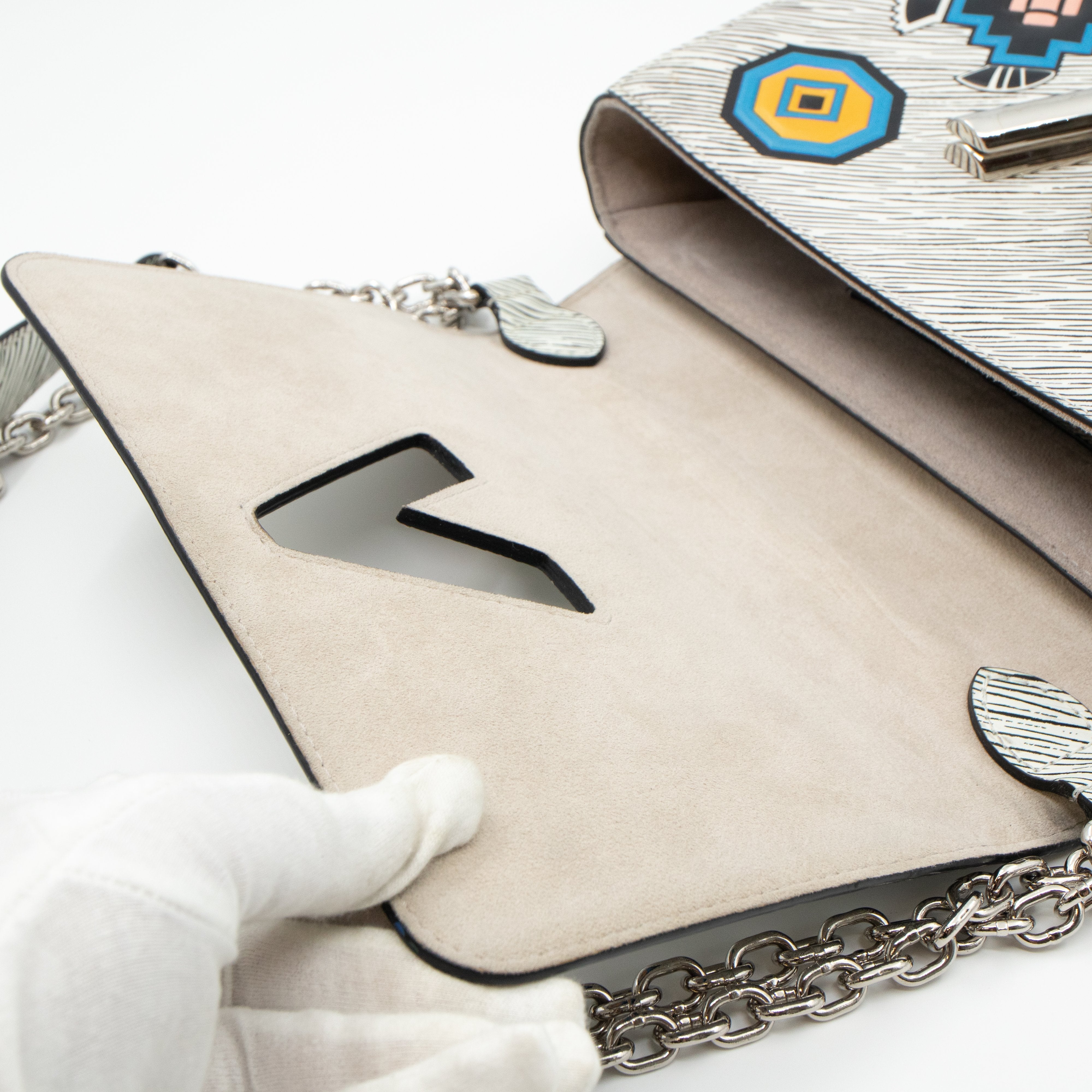 Twist MM Azteque White Epi Leather