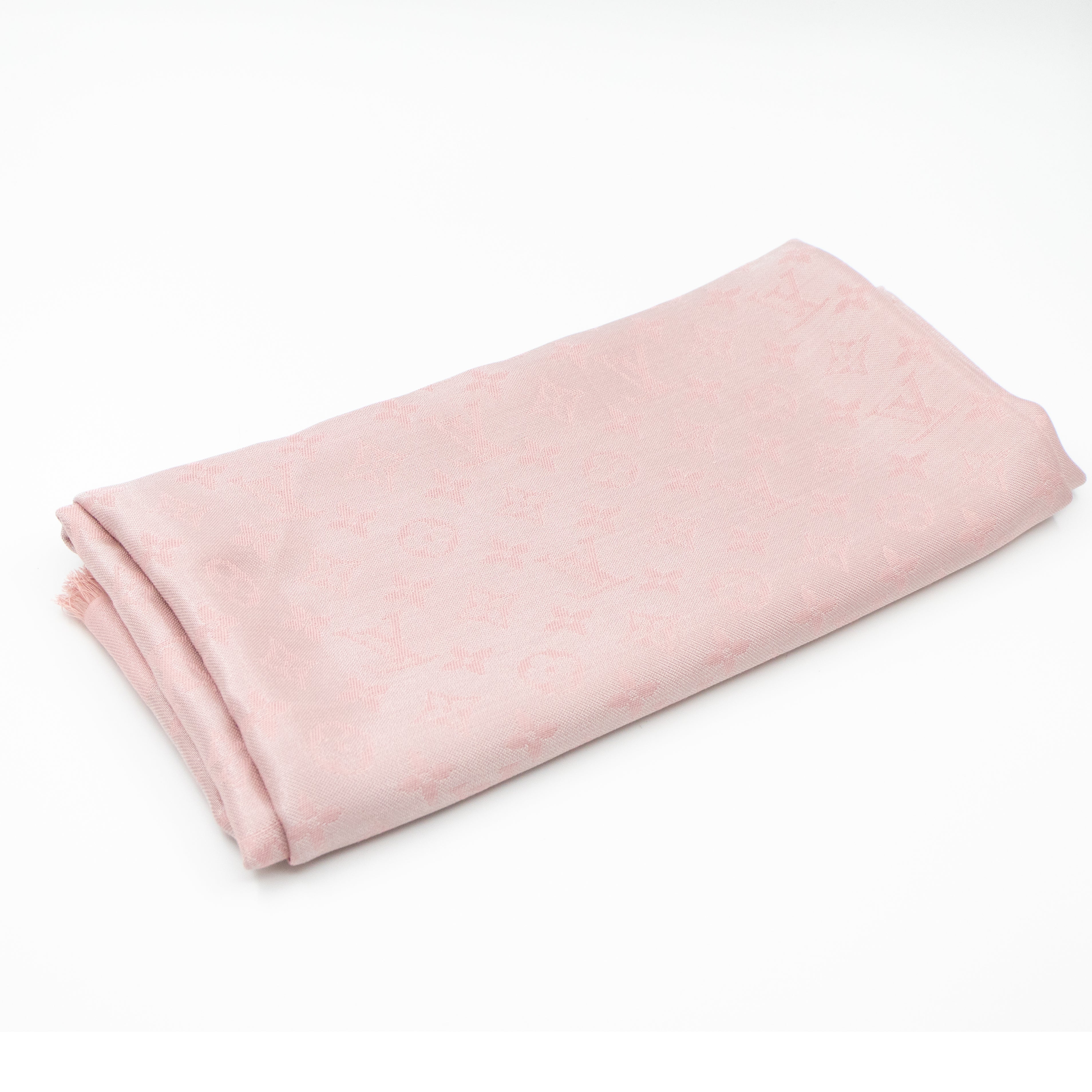 Monogram Shine Shawl Rose Velours