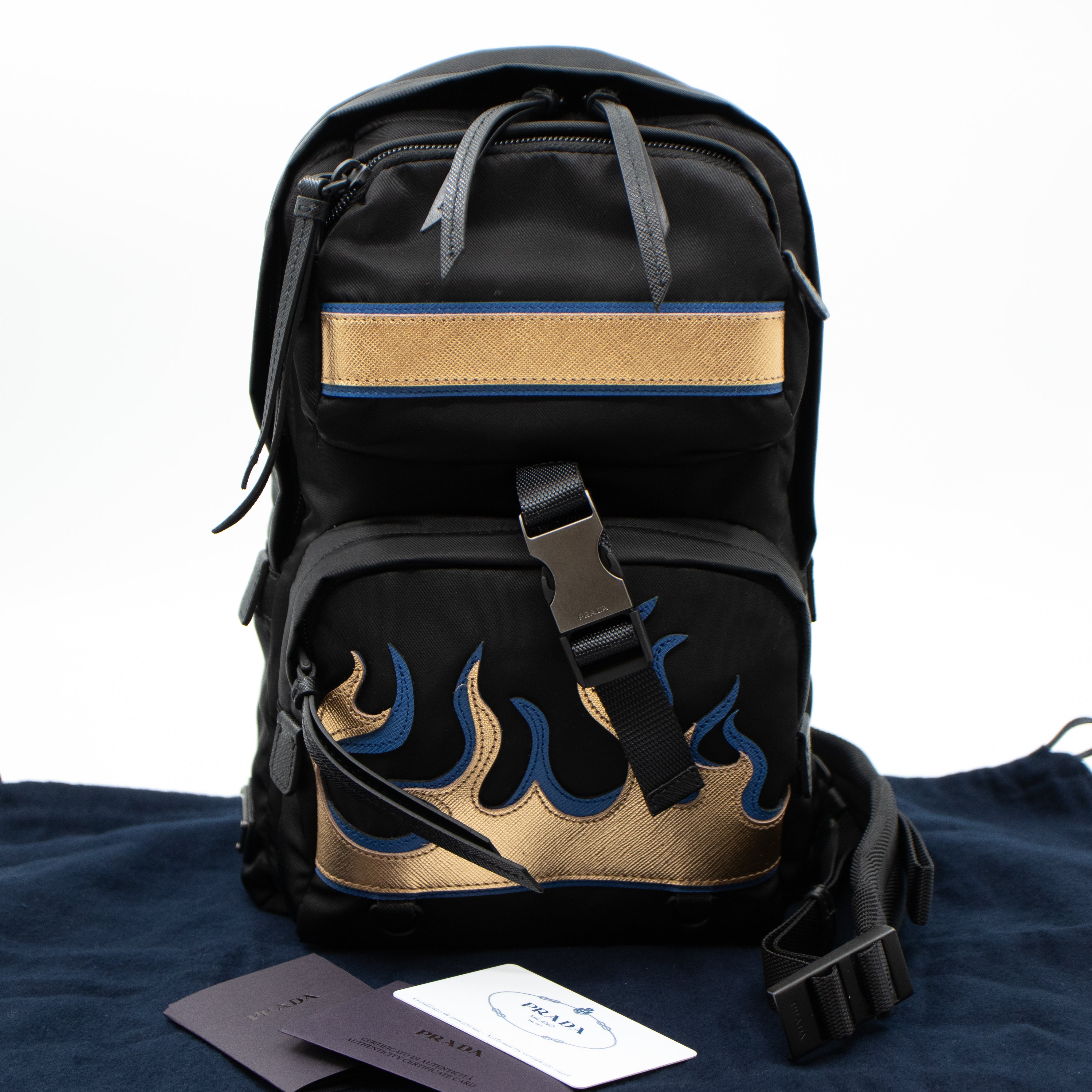 Single Strap Backpack Flame Black Nylon