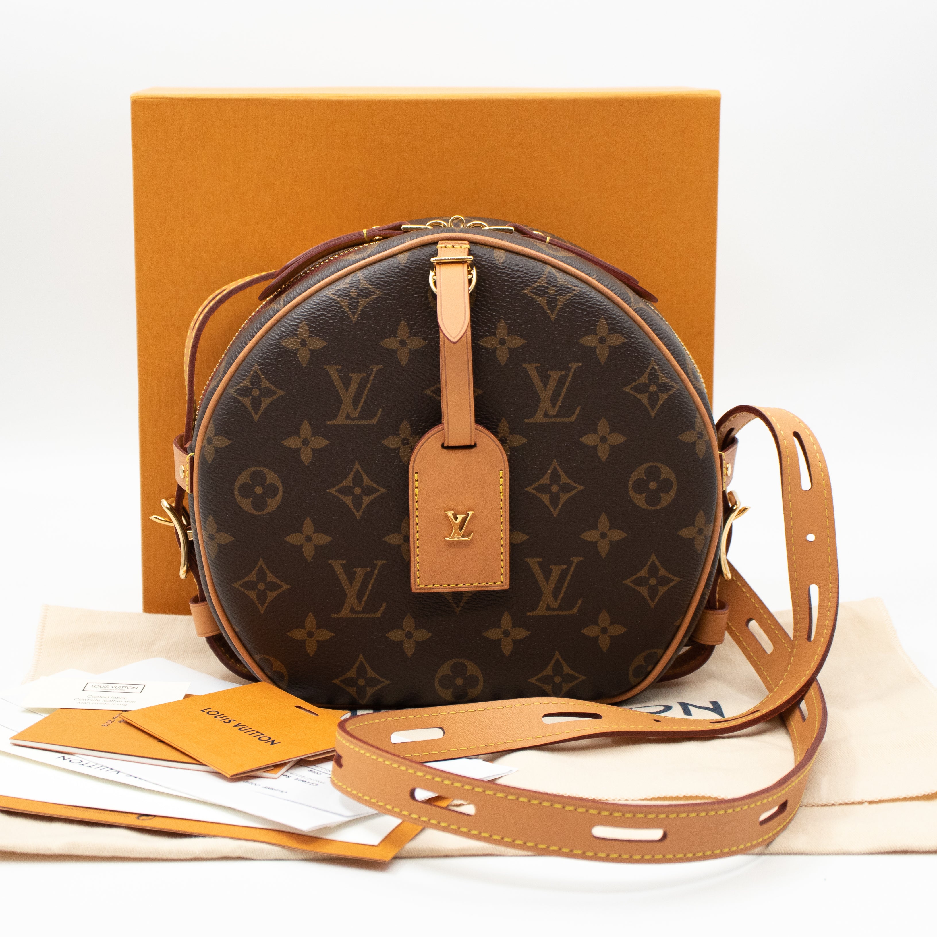 Boîte Chapeau Souple Monogram