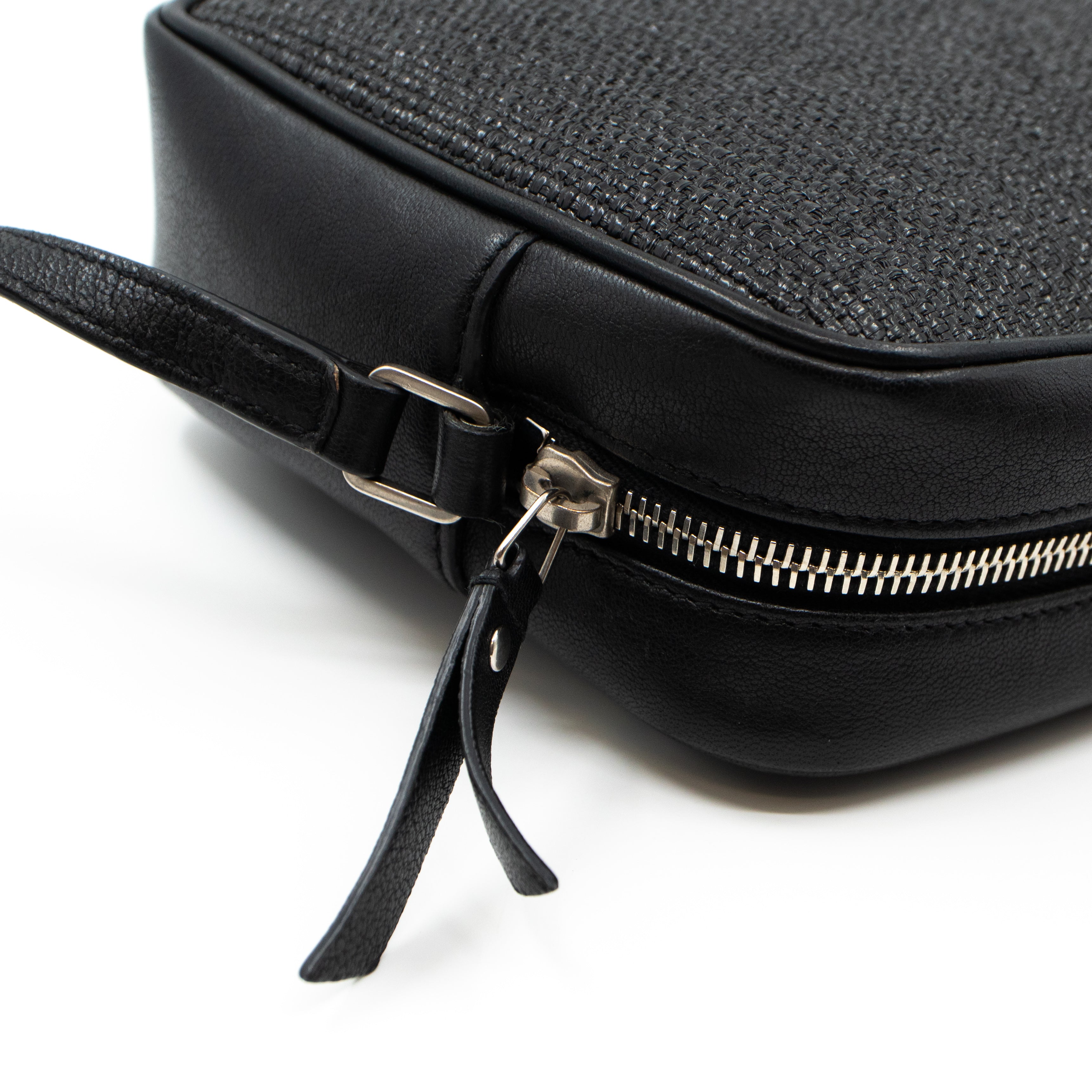 Lou Camera Bag Raffia Black