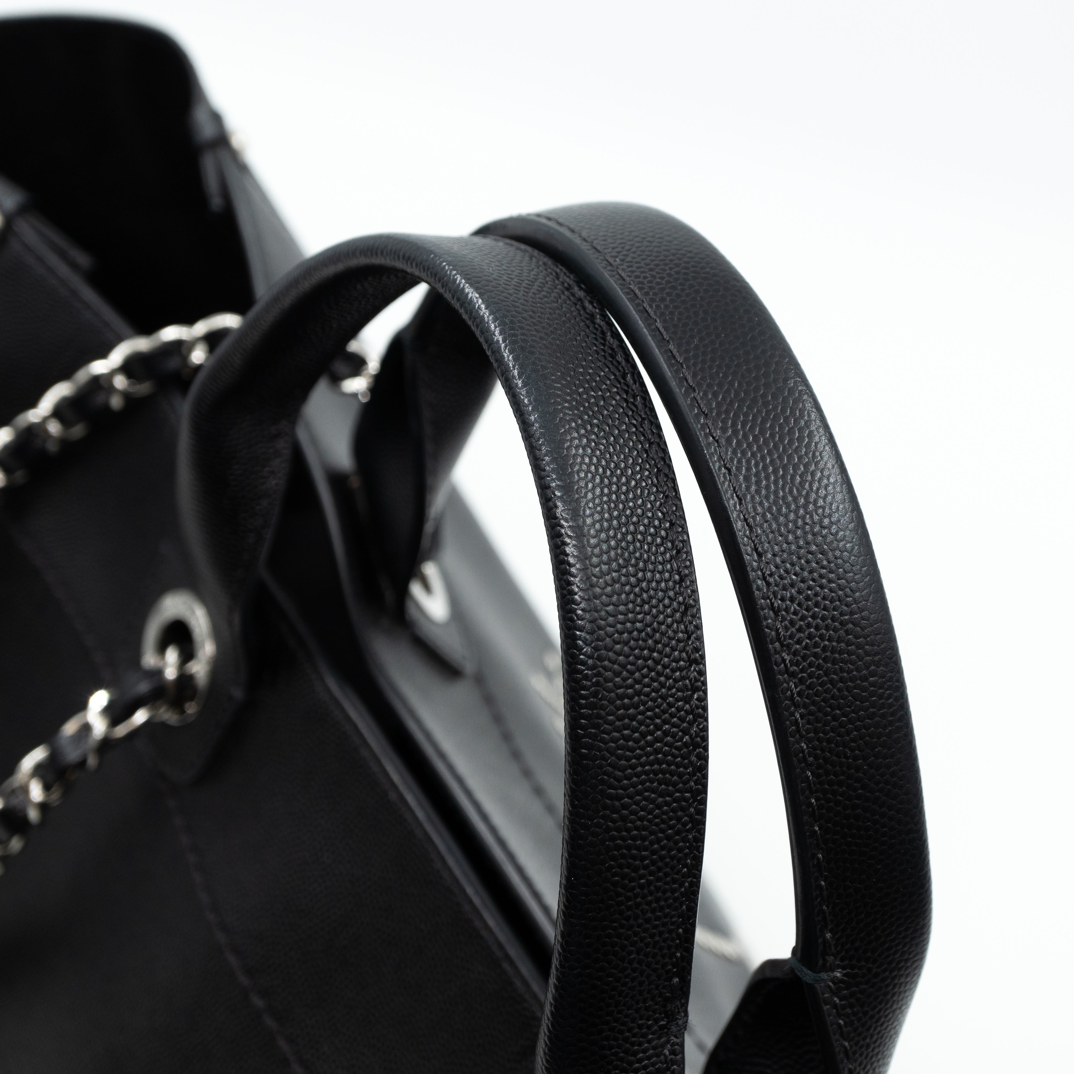 Deauville Medium Black Caviar Silver