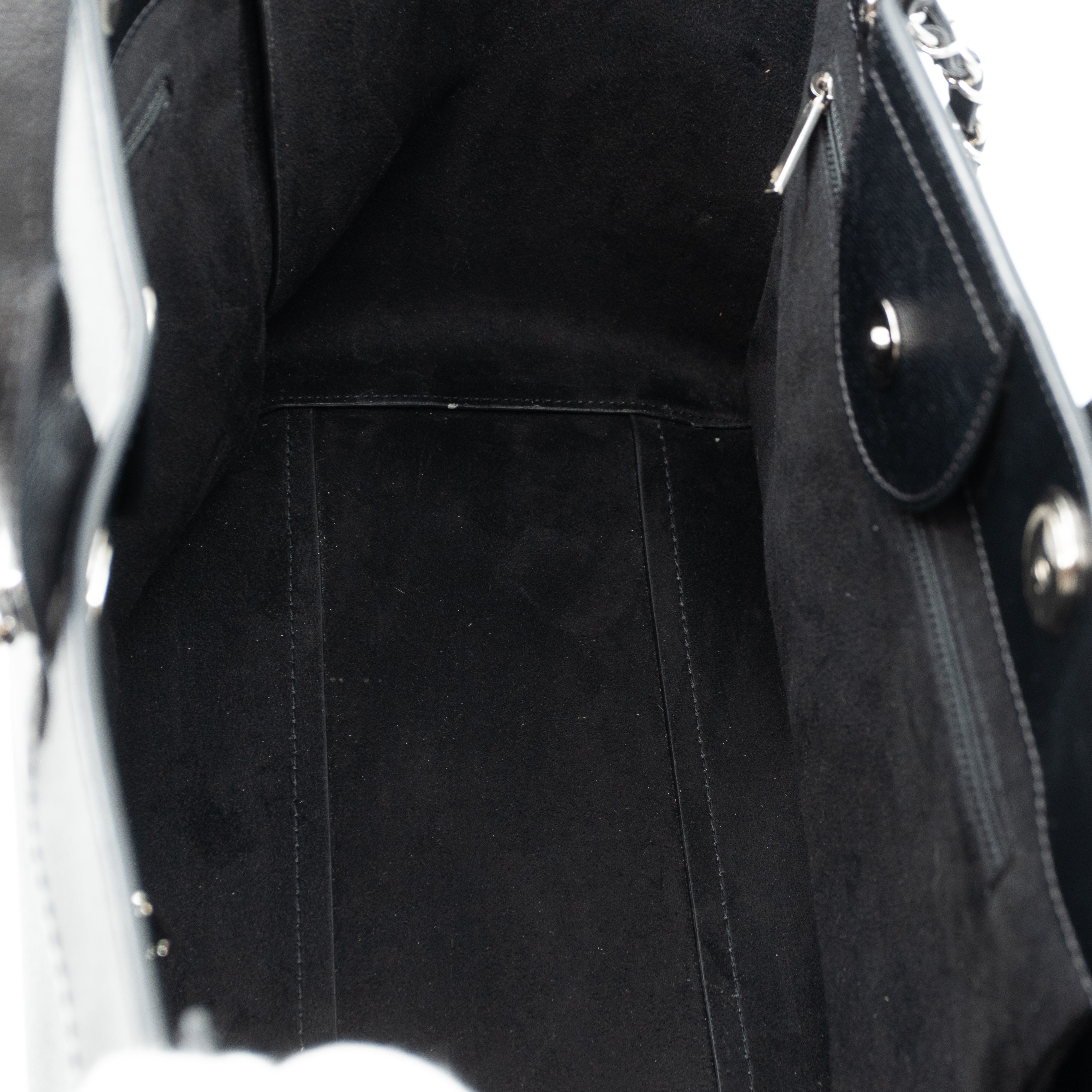 Deauville Medium Black Caviar Silver