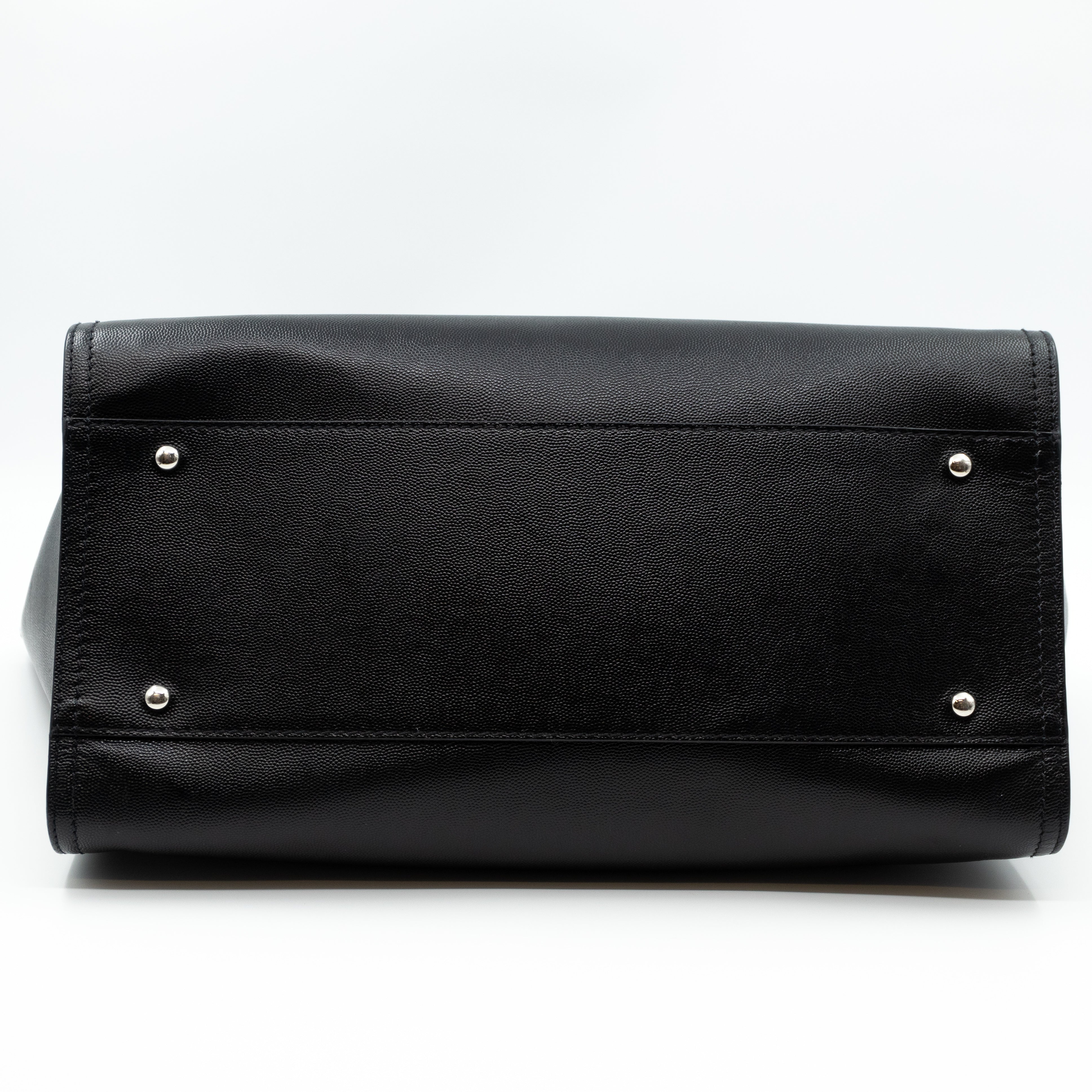 Deauville Medium Black Caviar Silver