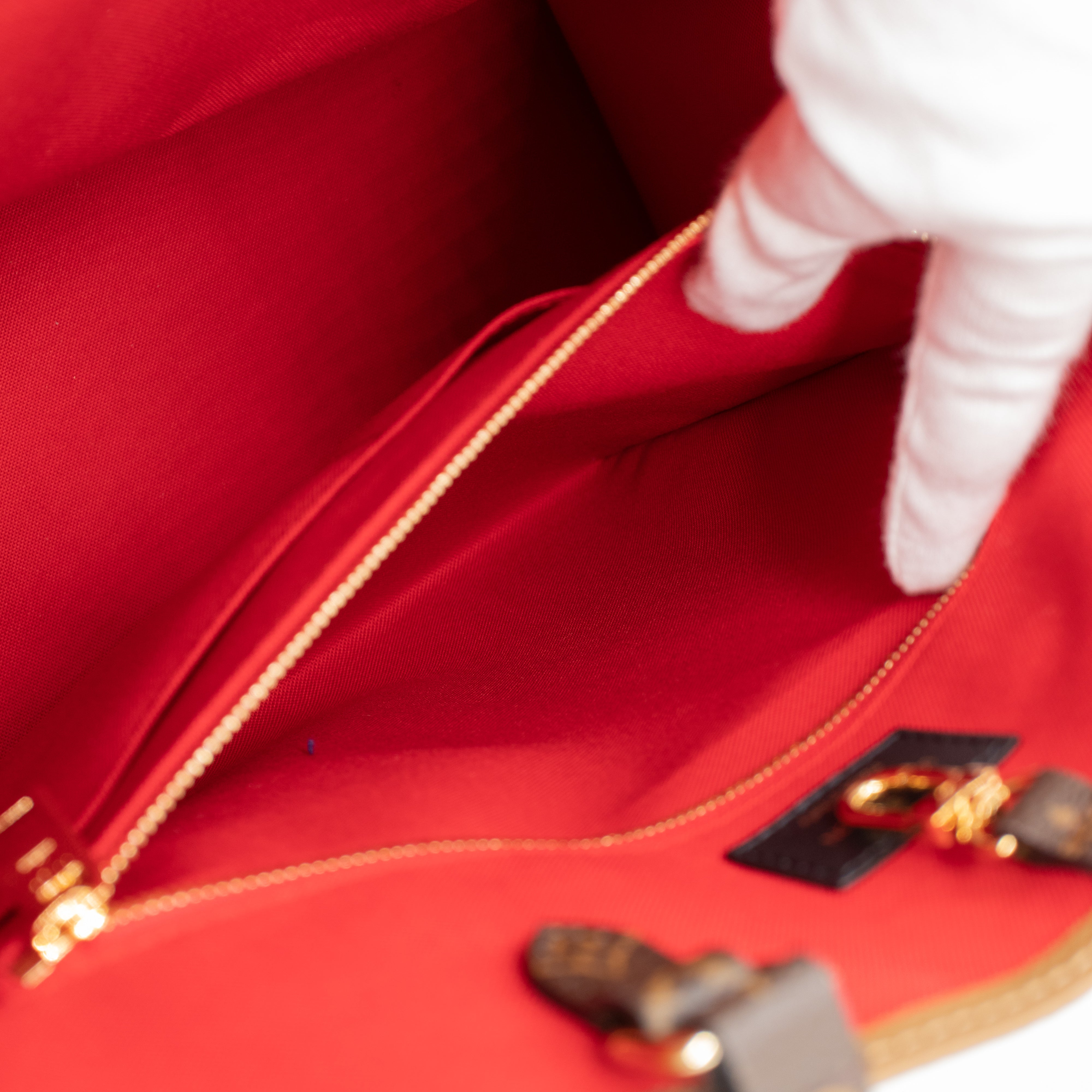 Onthego GM Monogram Reverse