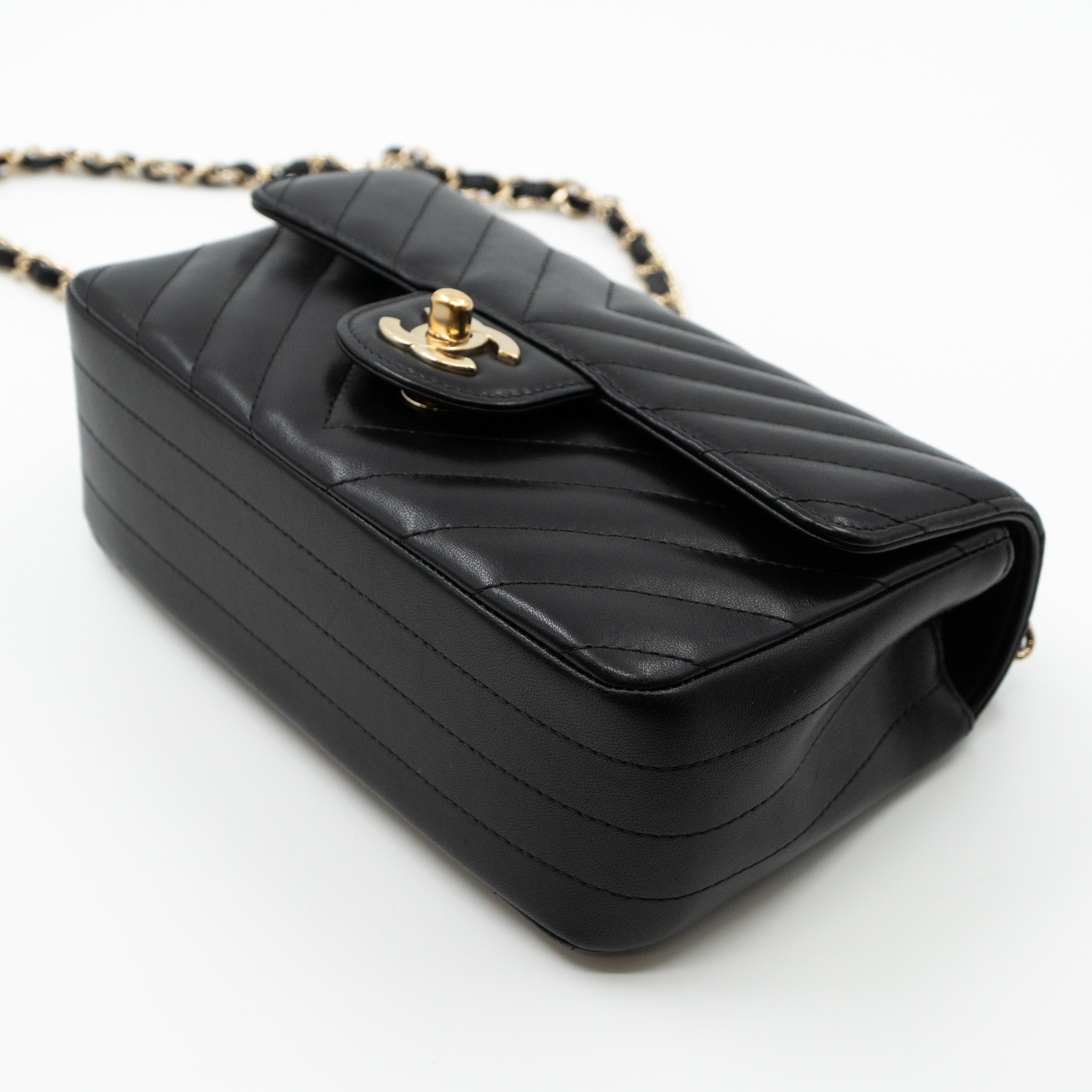Classic Mini Rectangular Chevron Black Leather