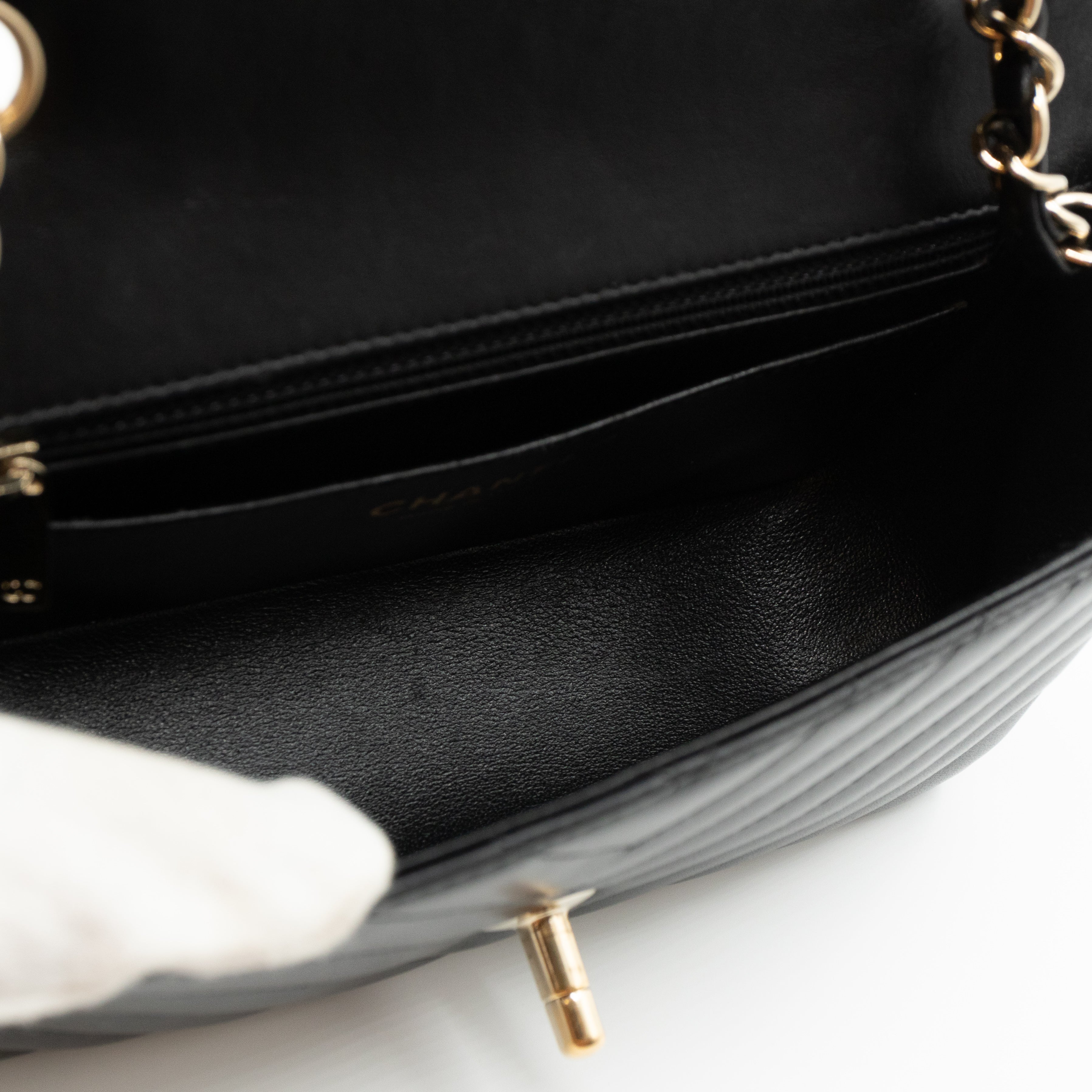 Classic Mini Rectangular Chevron Black Leather