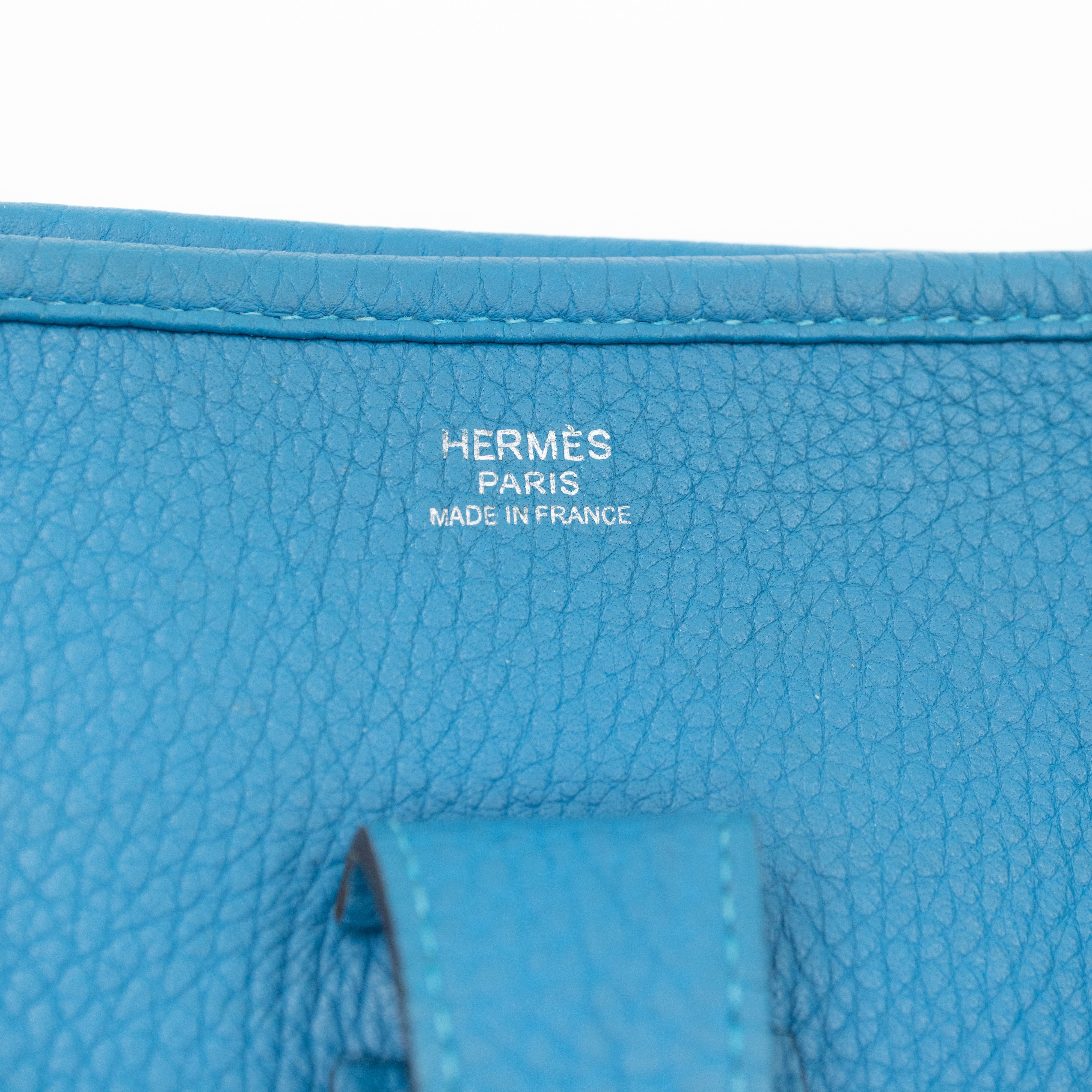 Evelyne III 31 Blue Jean