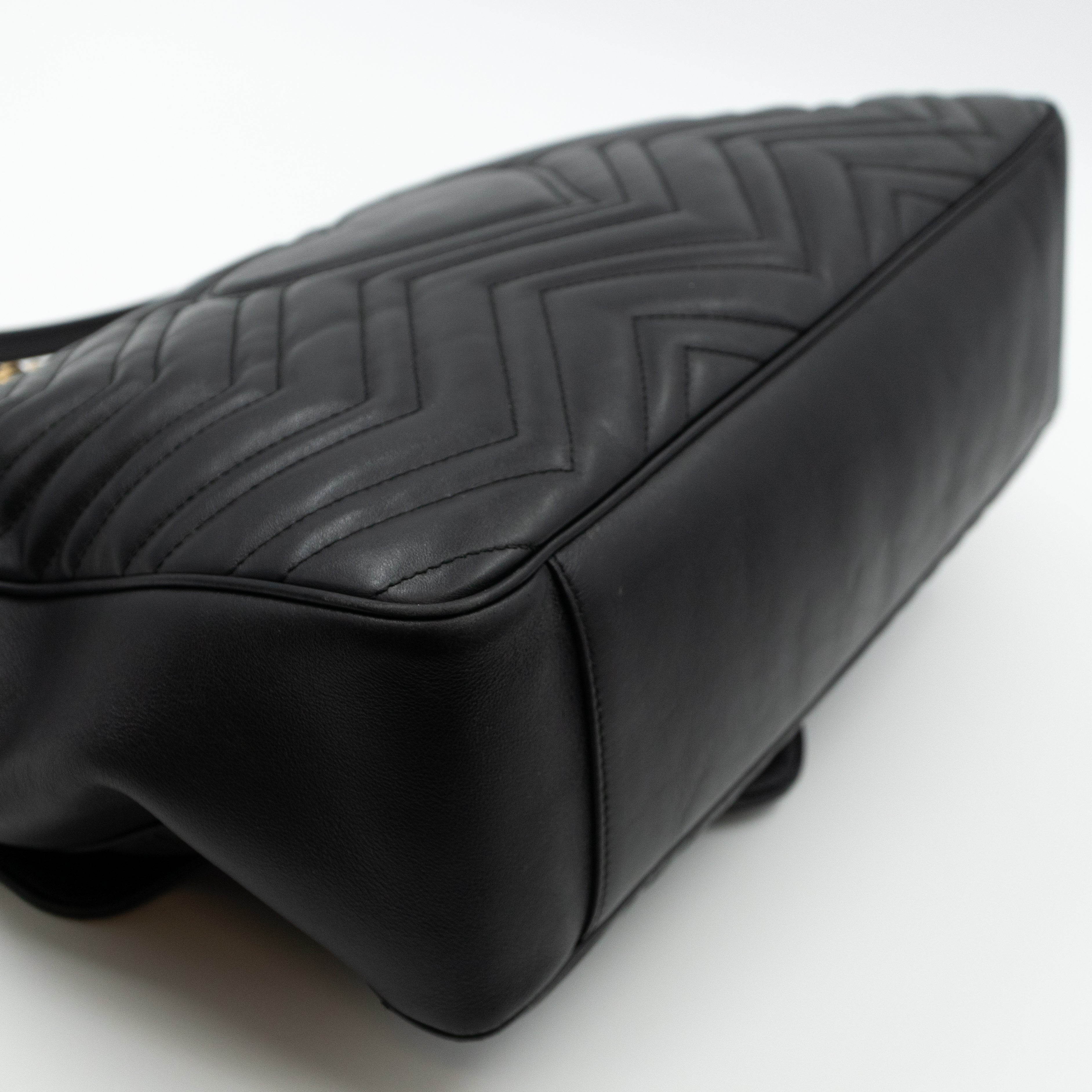 GG Marmont Large Flap Shoulder Bag Black Leather