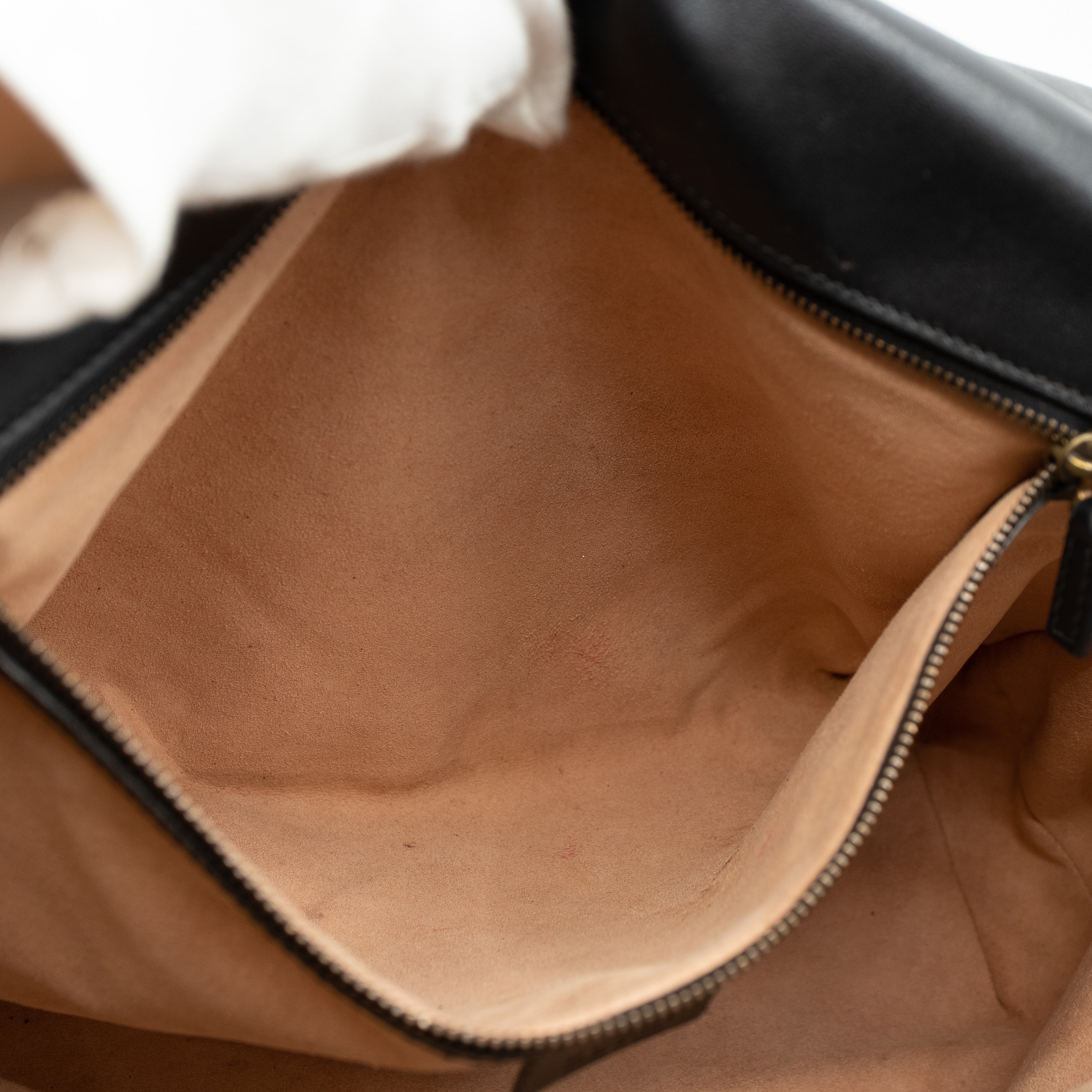 GG Marmont Large Flap Shoulder Bag Black Leather