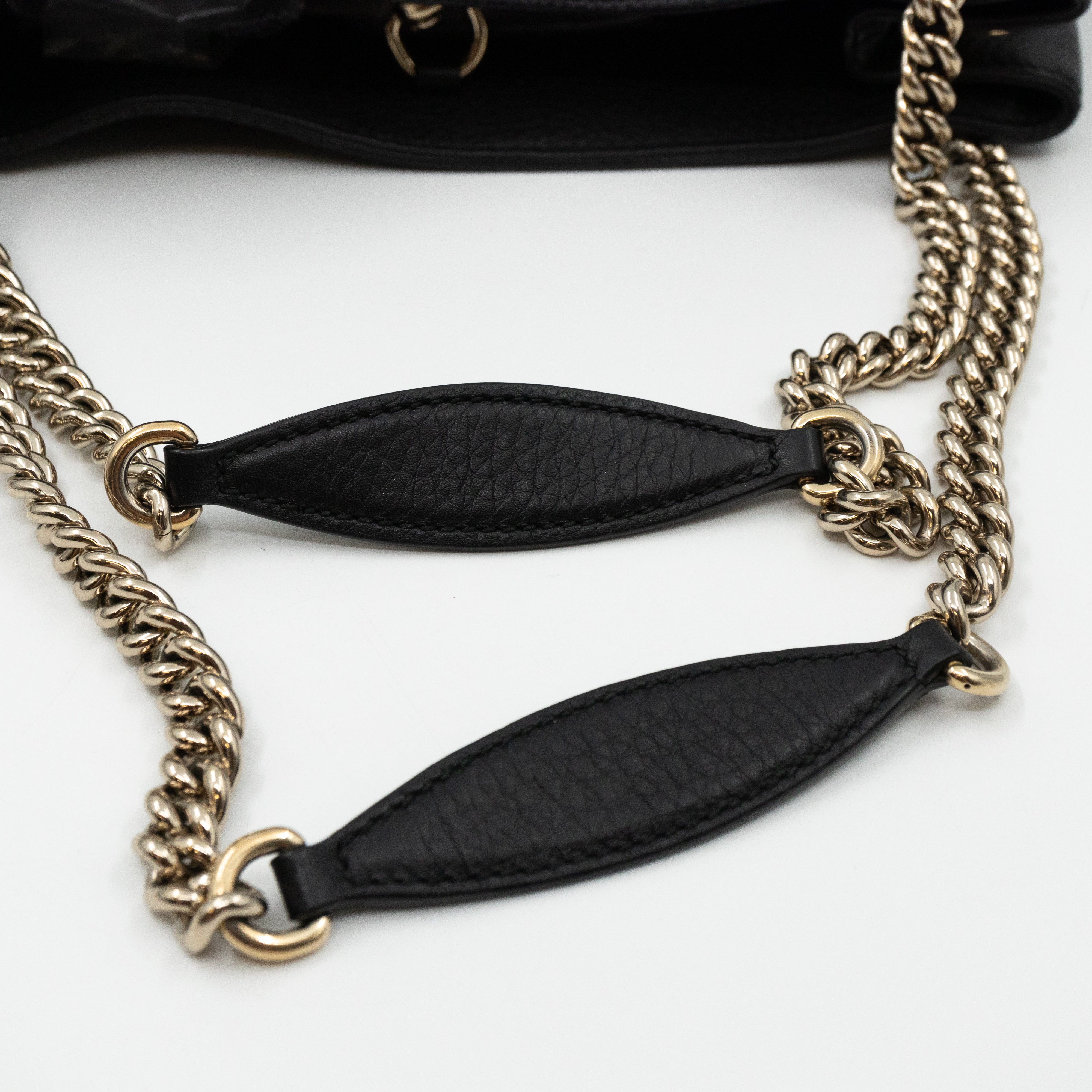 Soho Tassel Chain Black Leather