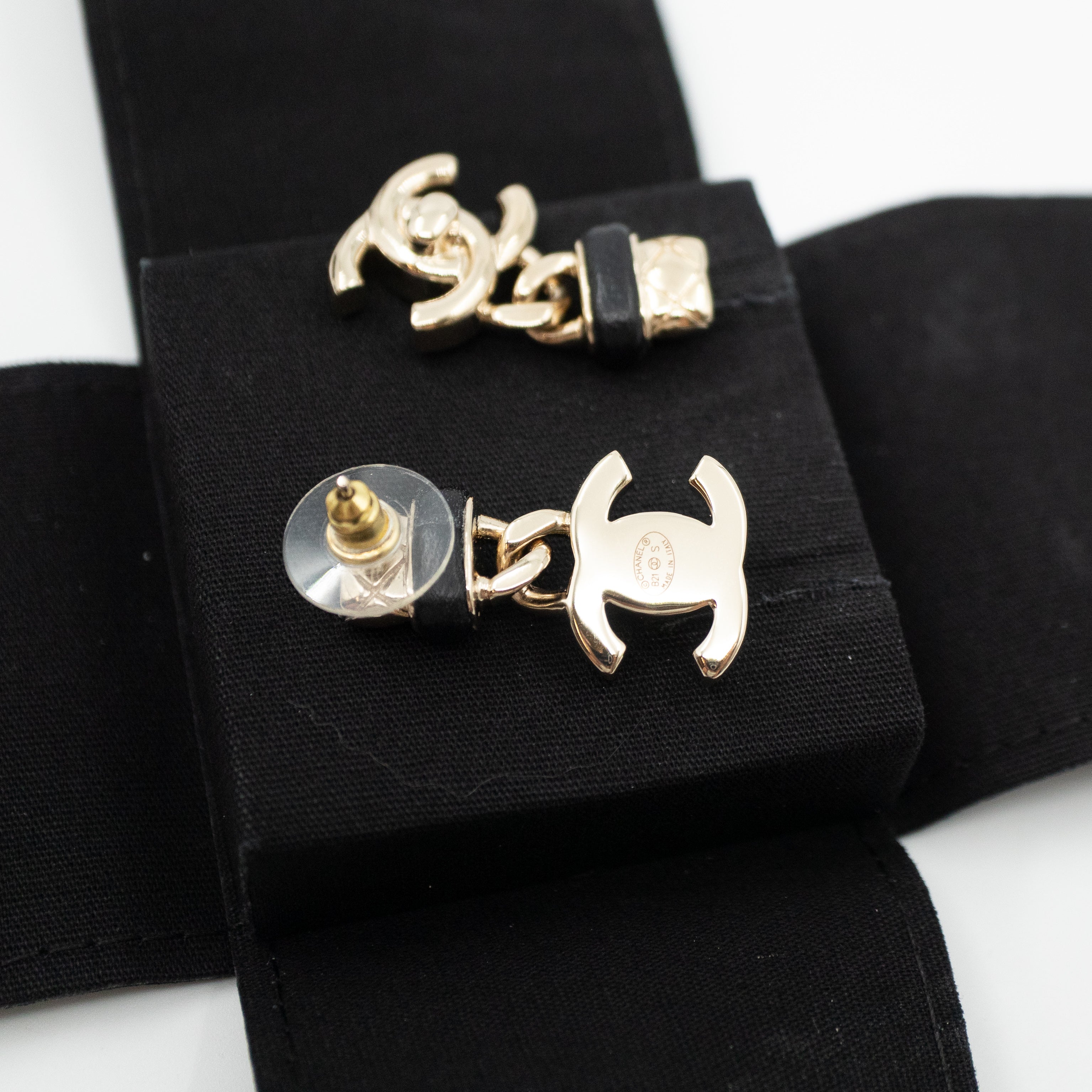 Lambskin CC Turnlock Drop Earrings Gold Black