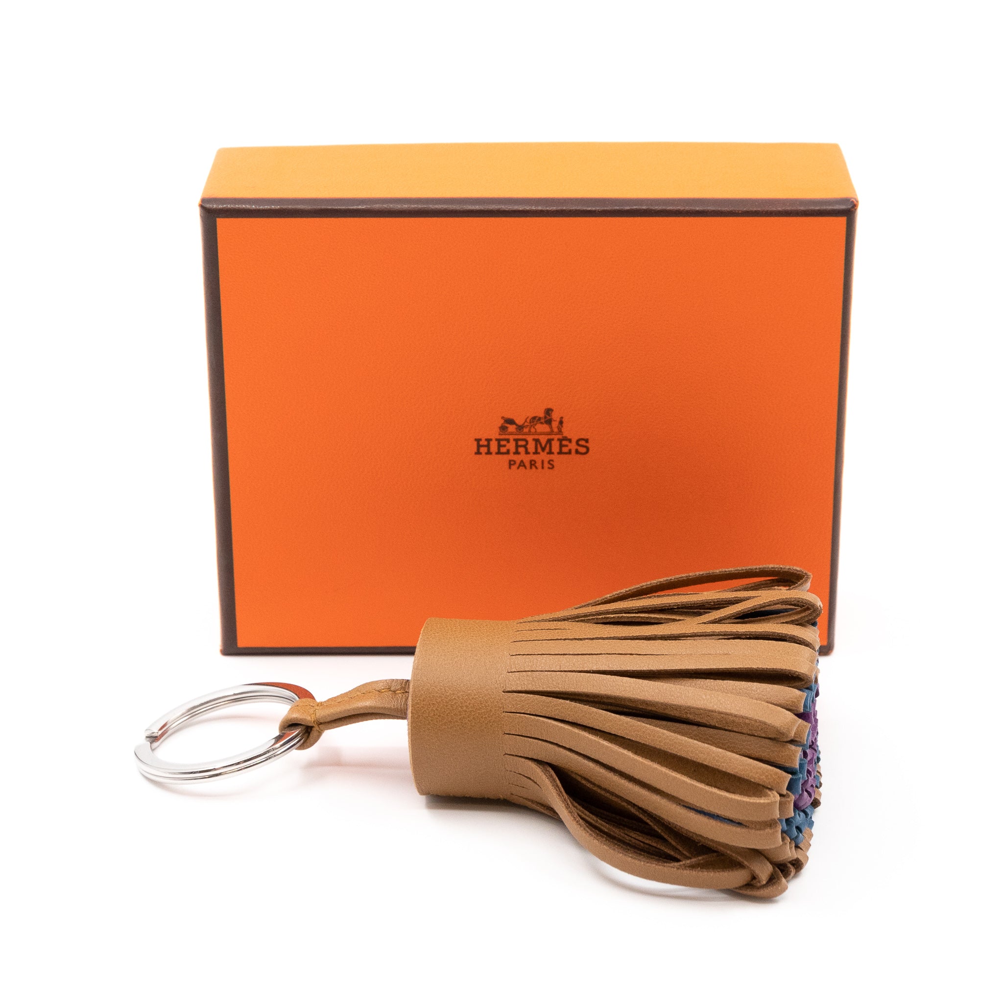 Hermes Porte Cles Carmen Key Ring Kraft Leather – Queen Station