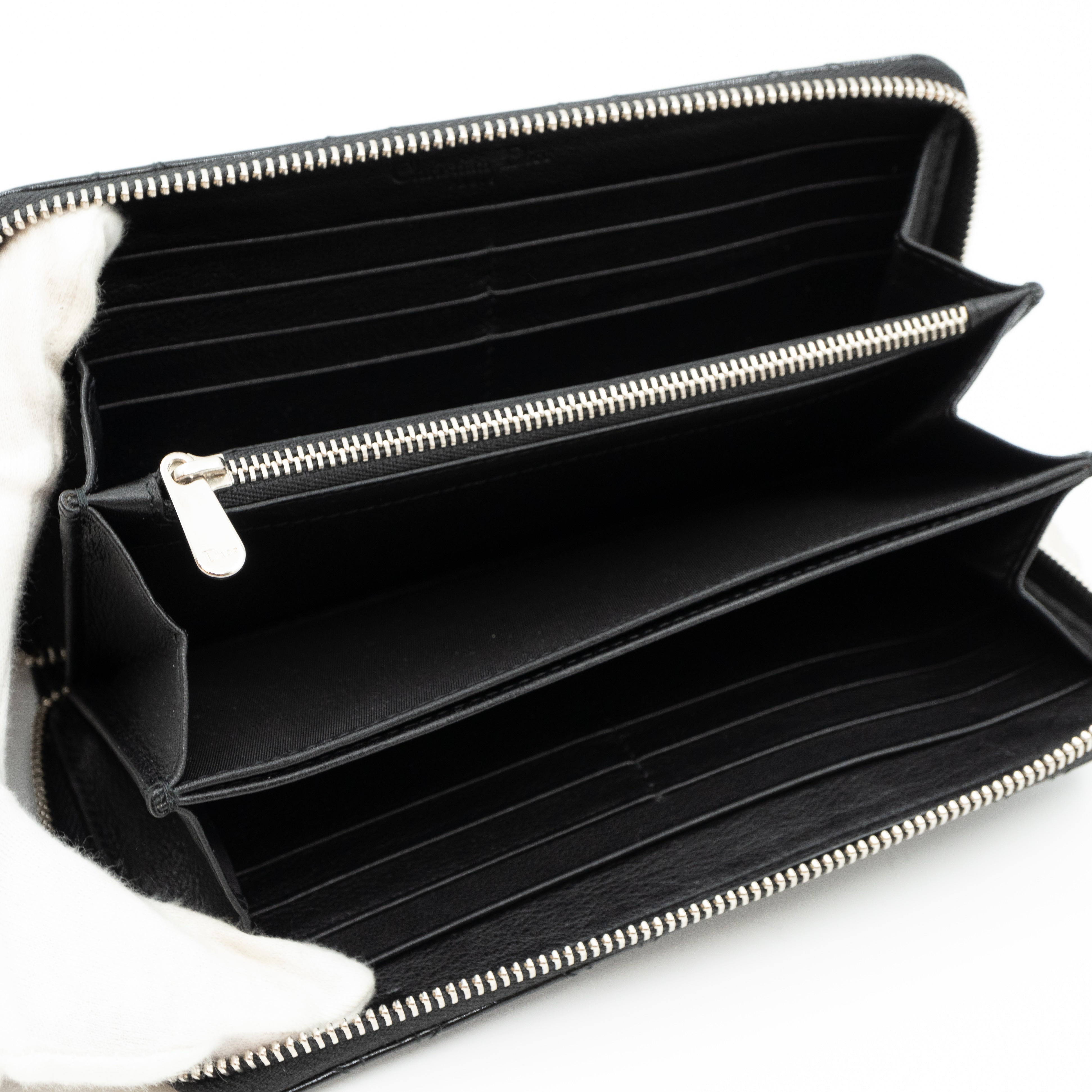 Lady Dior Voyageur Wallet Black Patent Leather