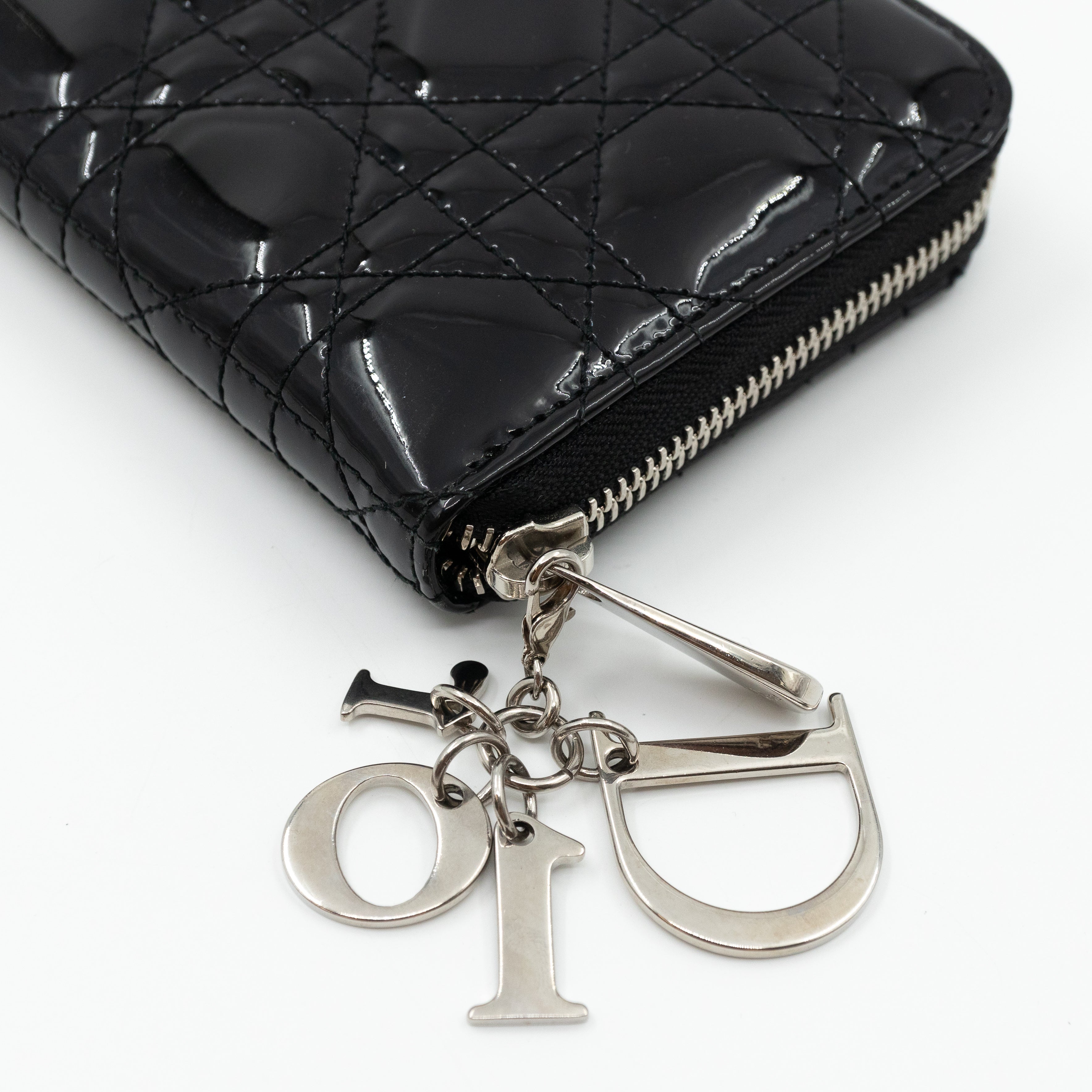 Lady Dior Voyageur Wallet Black Patent Leather