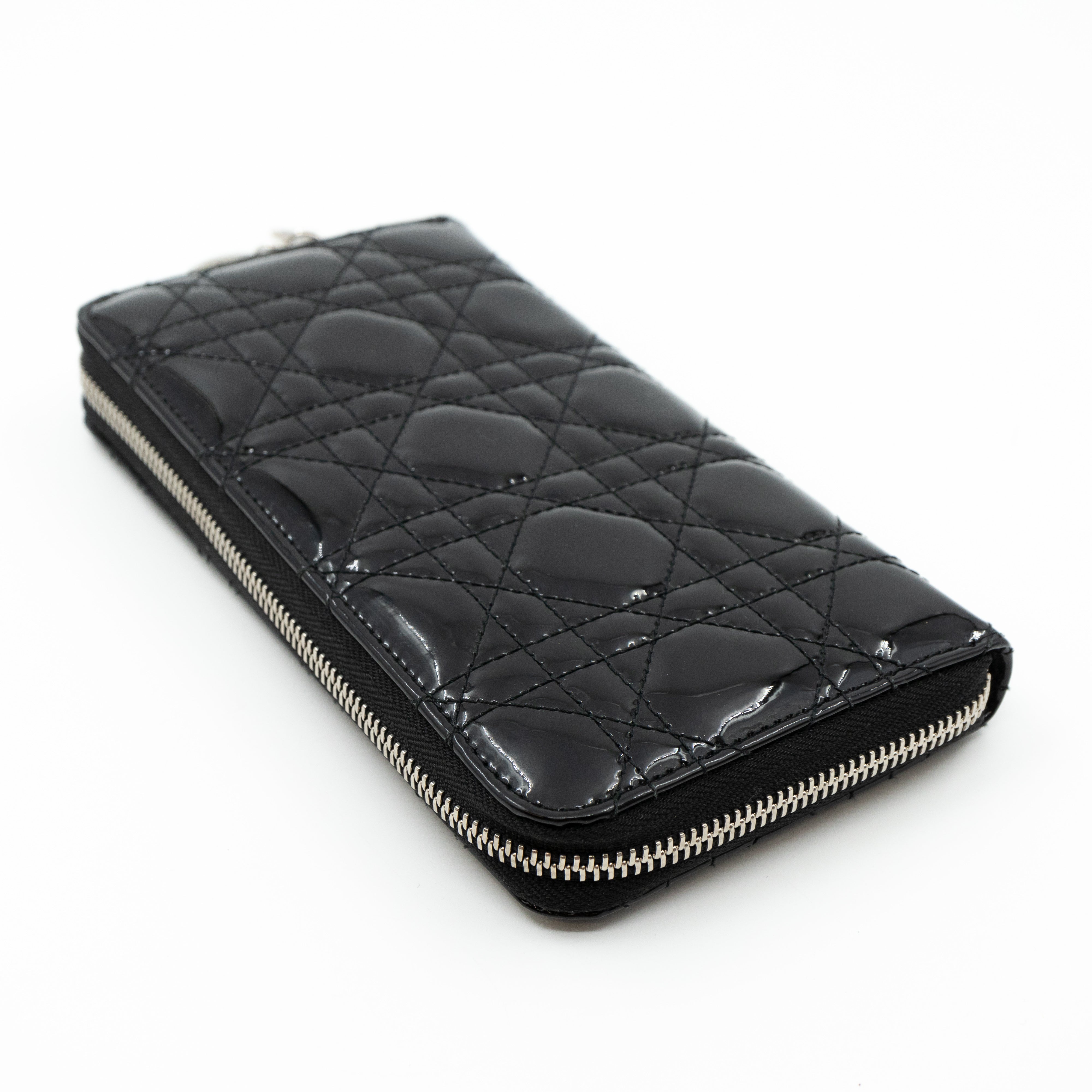 Lady Dior Voyageur Wallet Black Patent Leather
