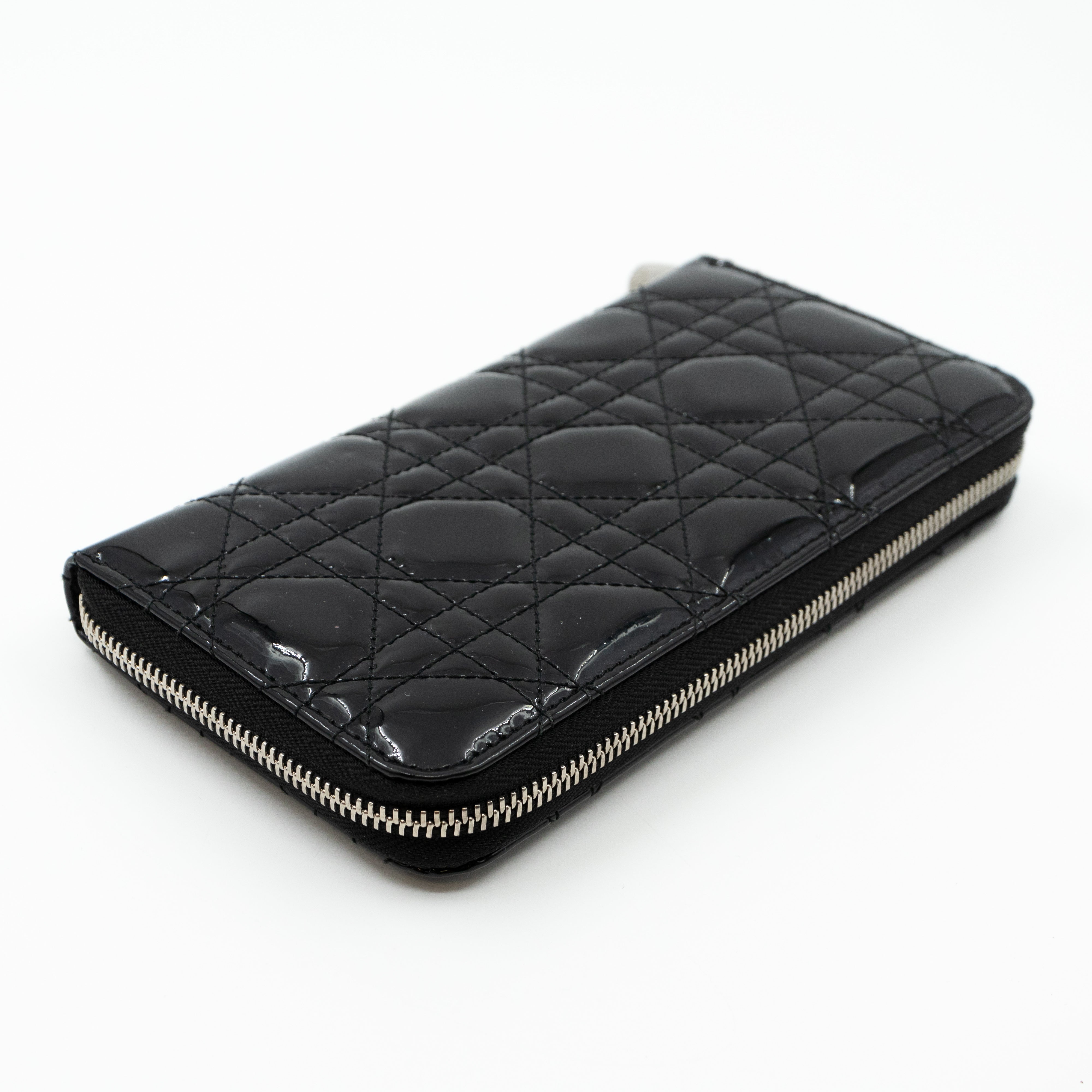 Lady Dior Voyageur Wallet Black Patent Leather