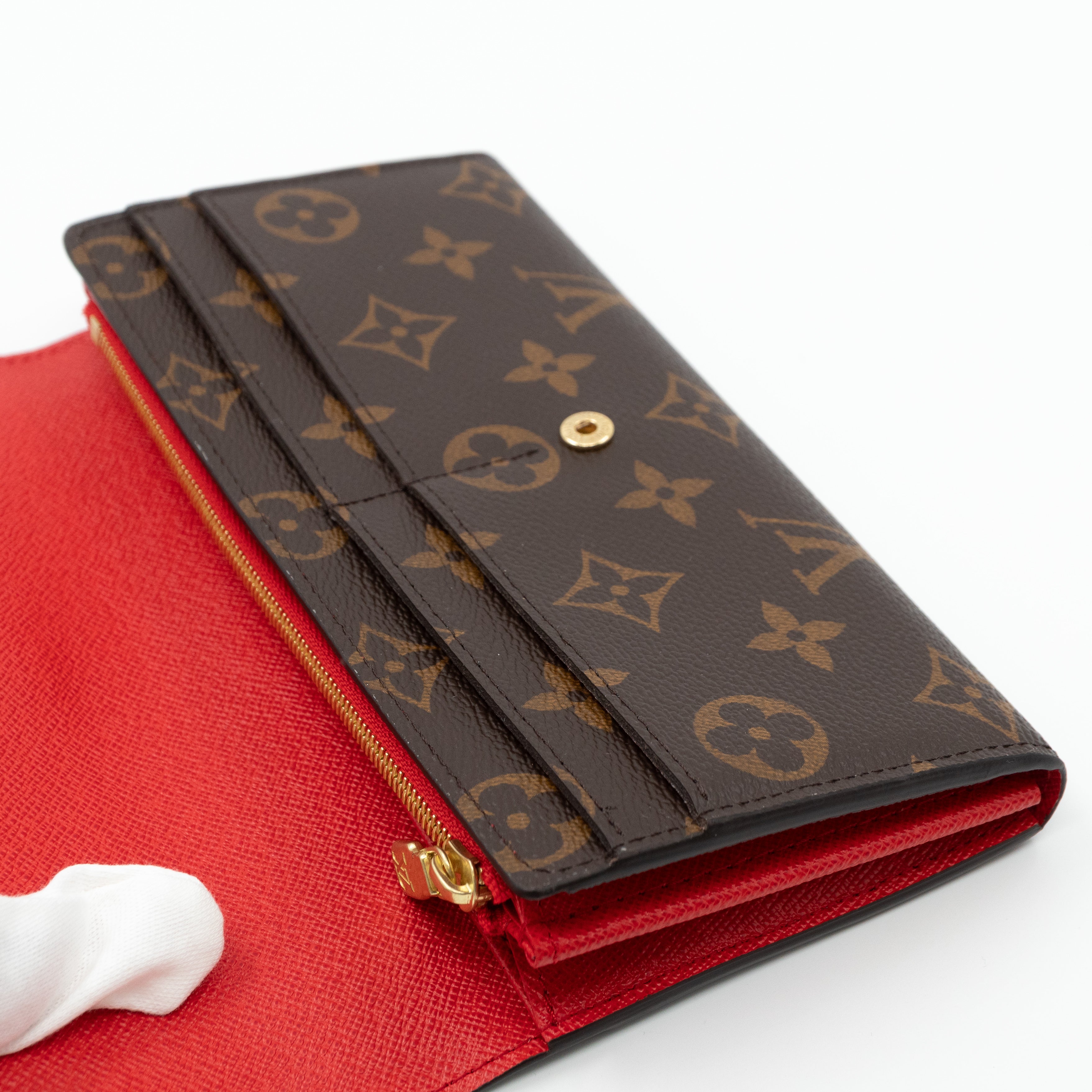 Sarah Wallet Monogram Red