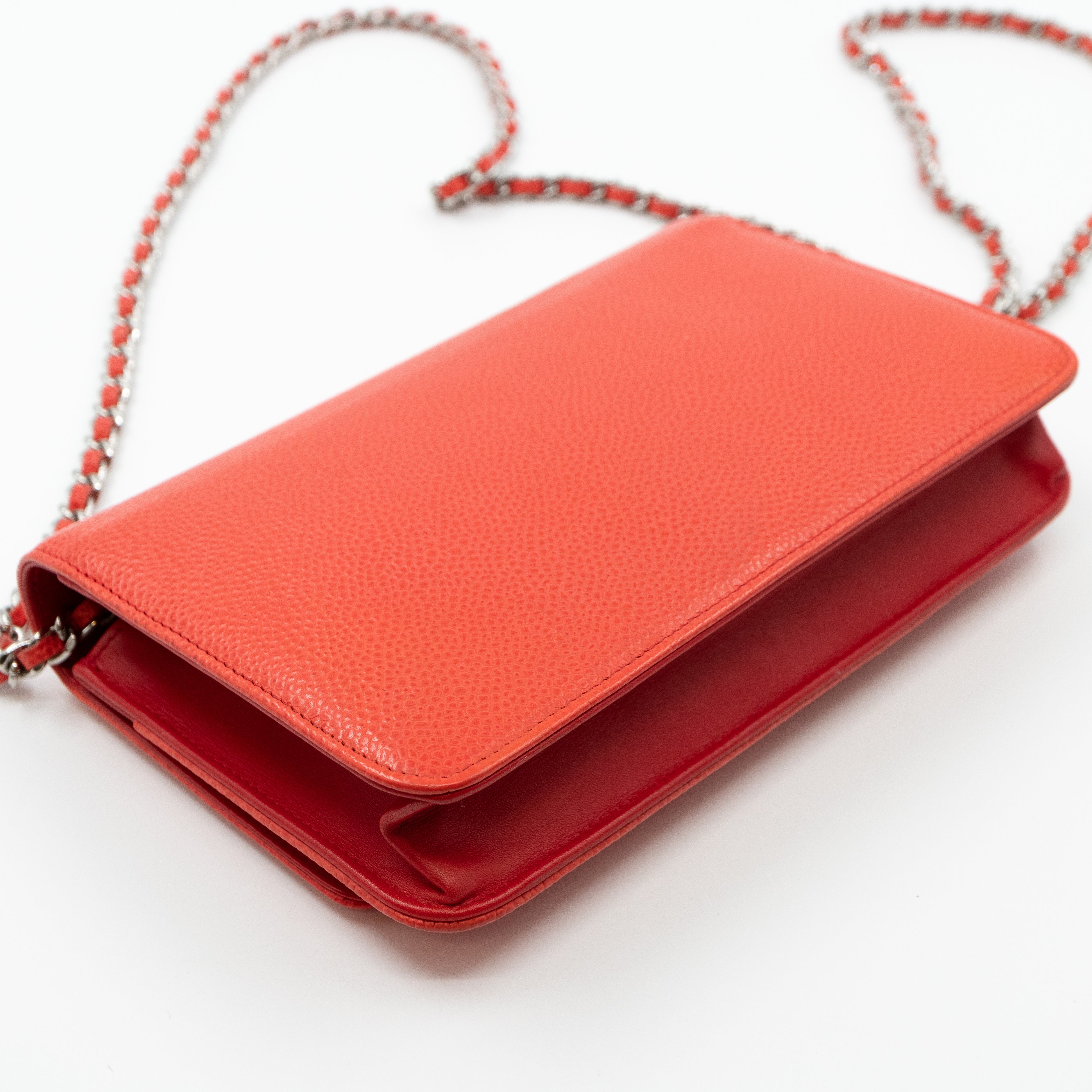 Classic CC Wallet On Chain Coral Caviar