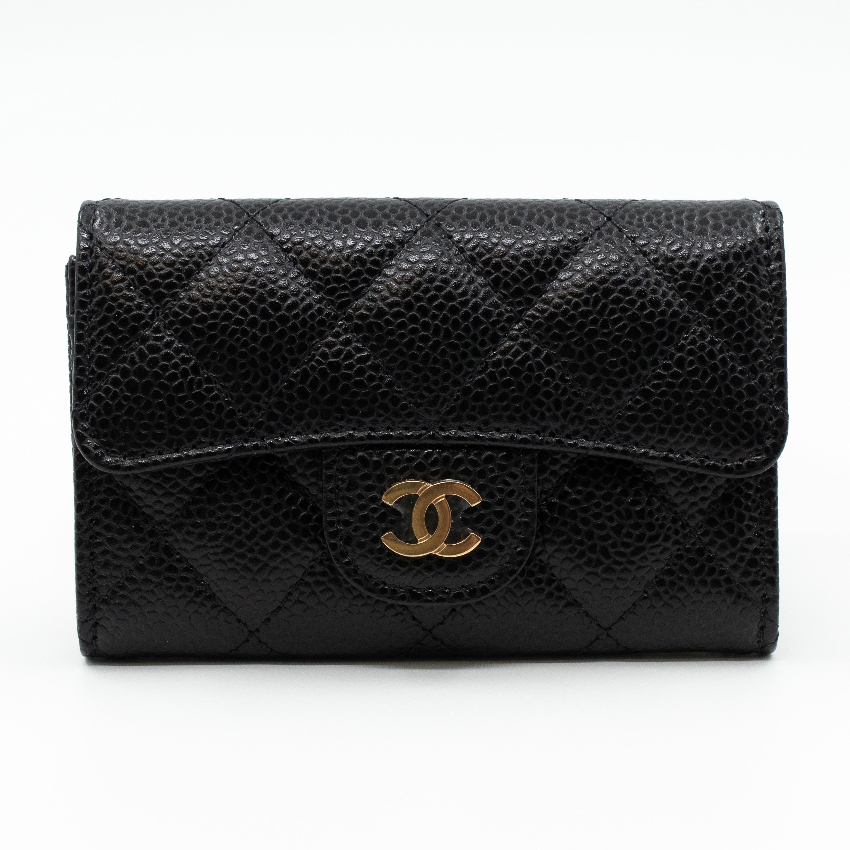 Classic Flap Card Case Black Caviar