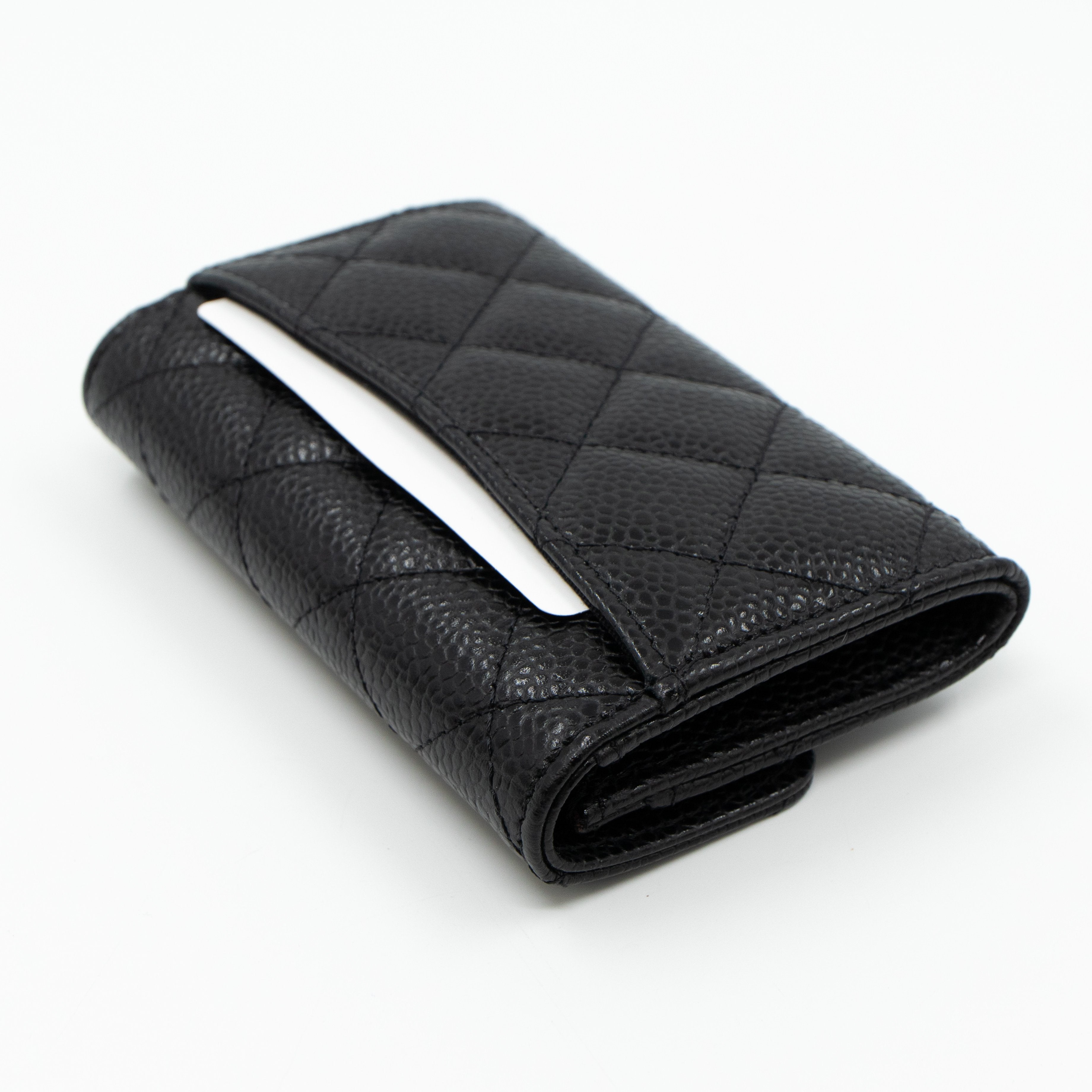 Classic Flap Card Case Black Caviar