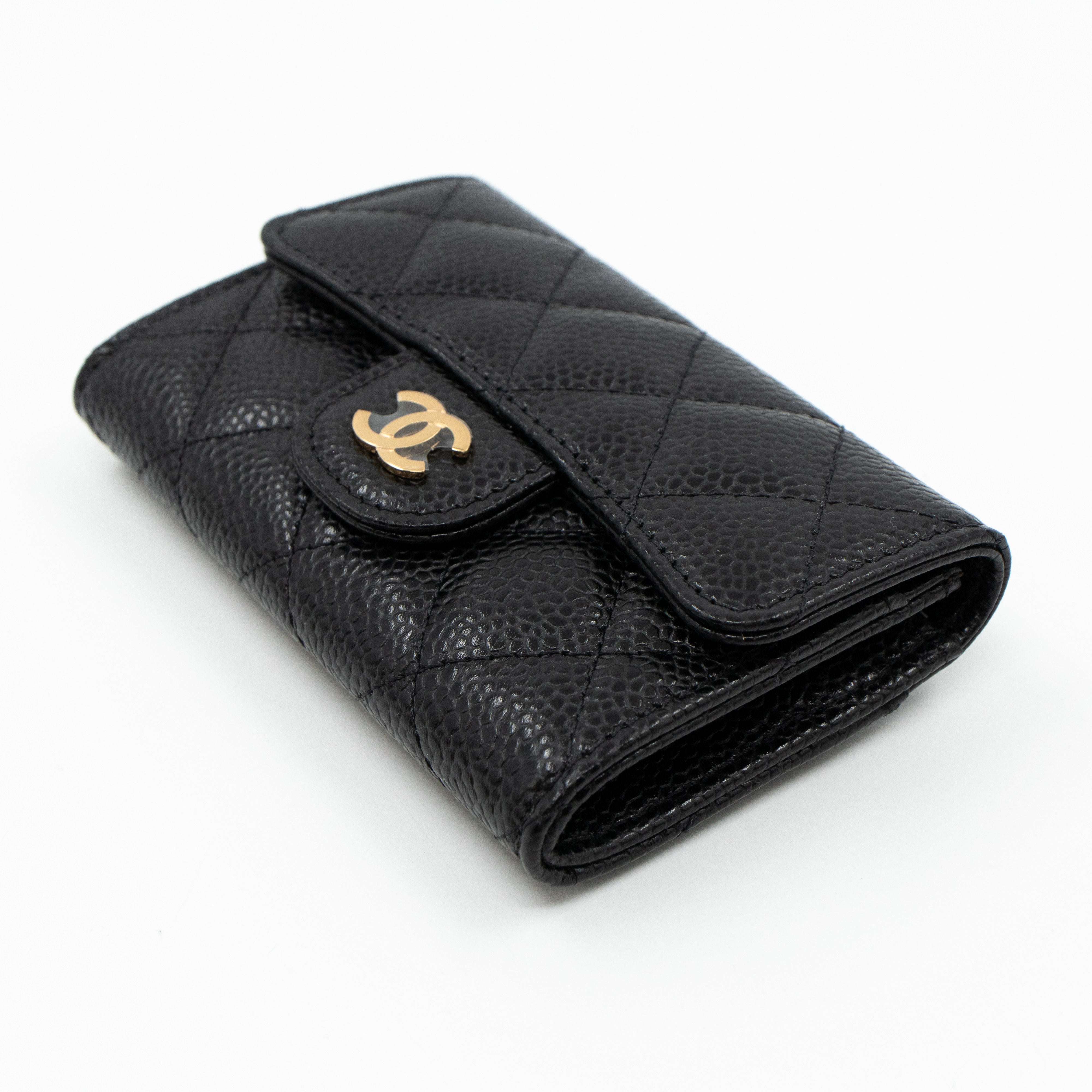 Classic Flap Card Case Black Caviar