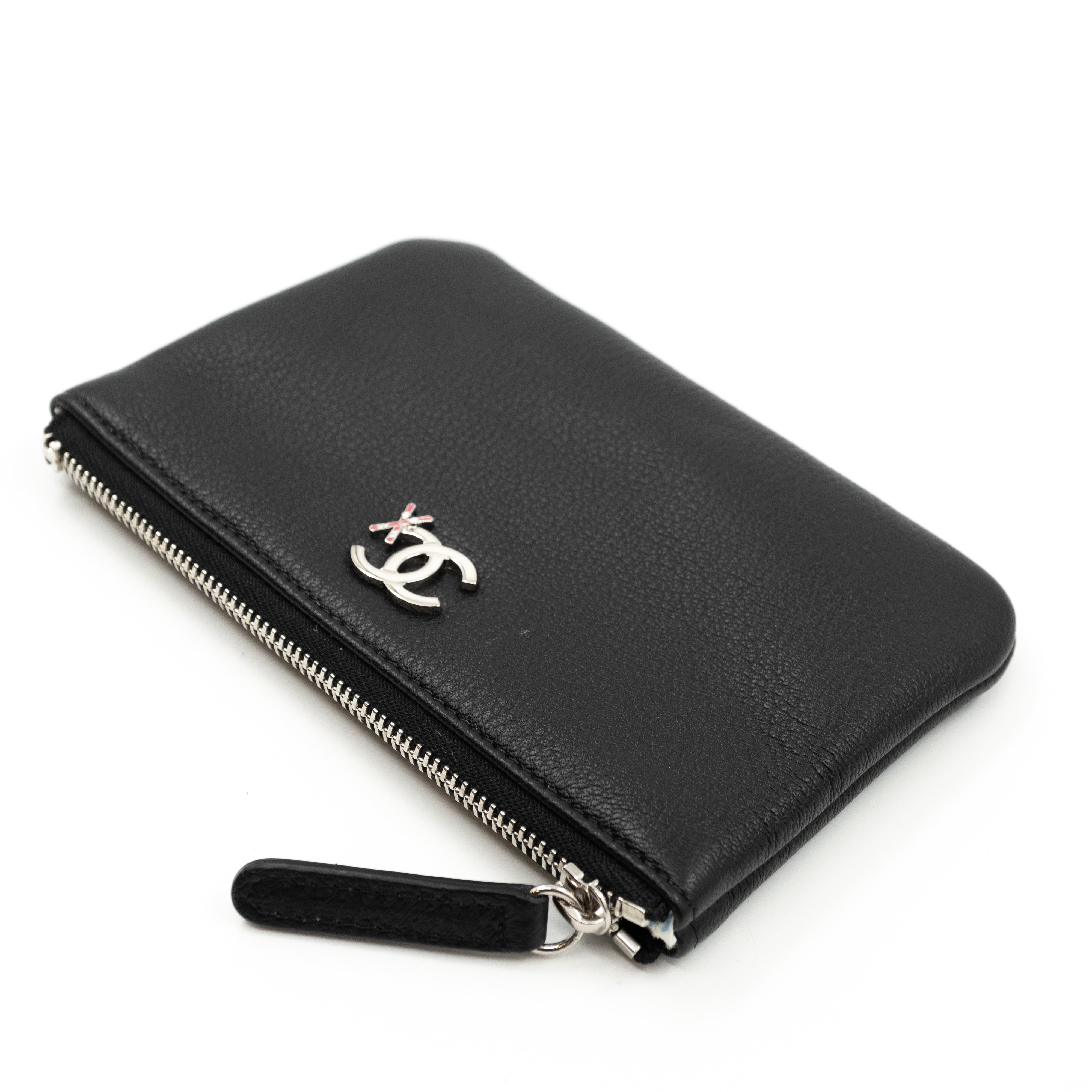 Classic Mini Pouch Ski Black Leather