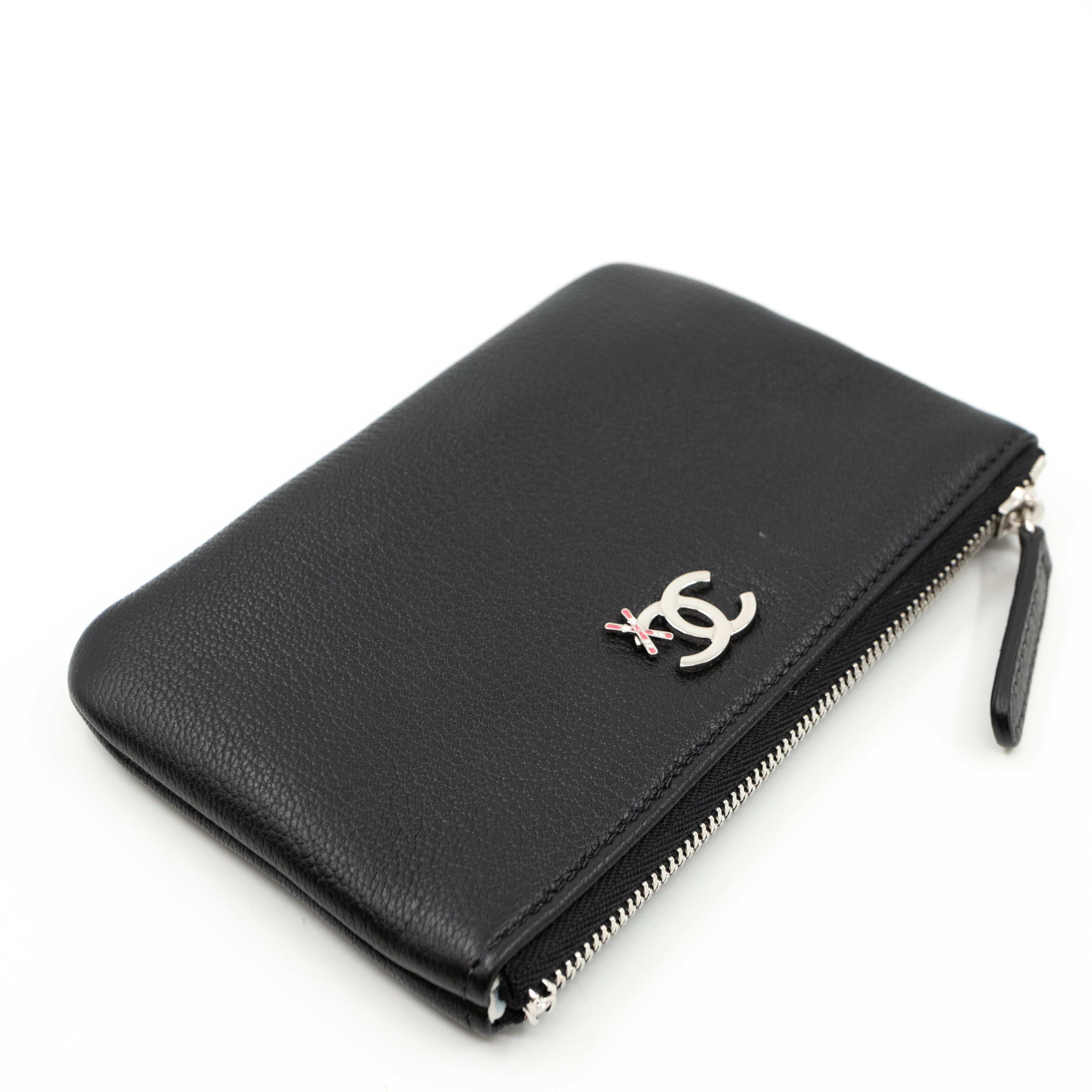 Classic Mini Pouch Ski Black Leather