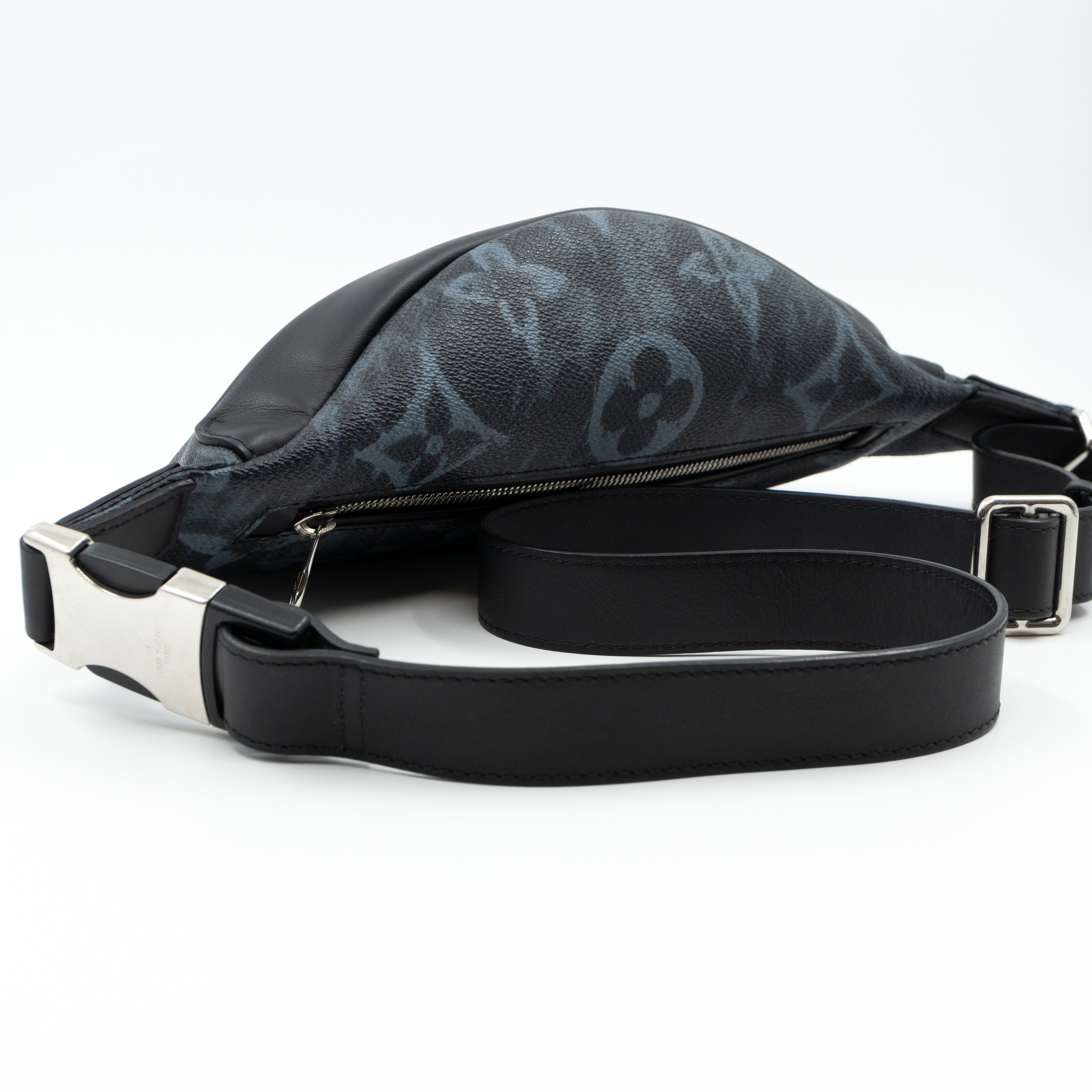 Discovery Bumbag Monogram Pastel Noir