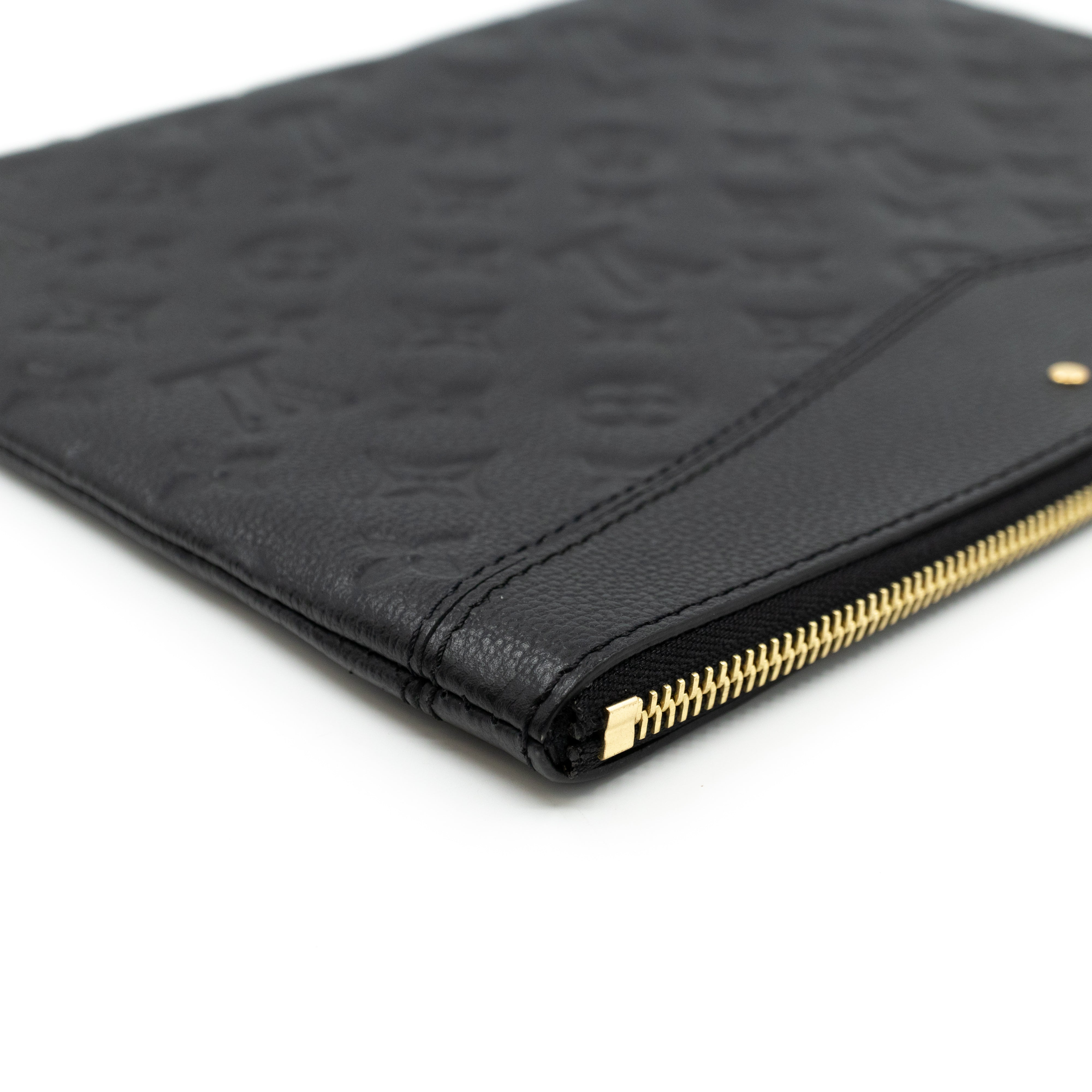 Daily Pouch Monogram Empreinte Black