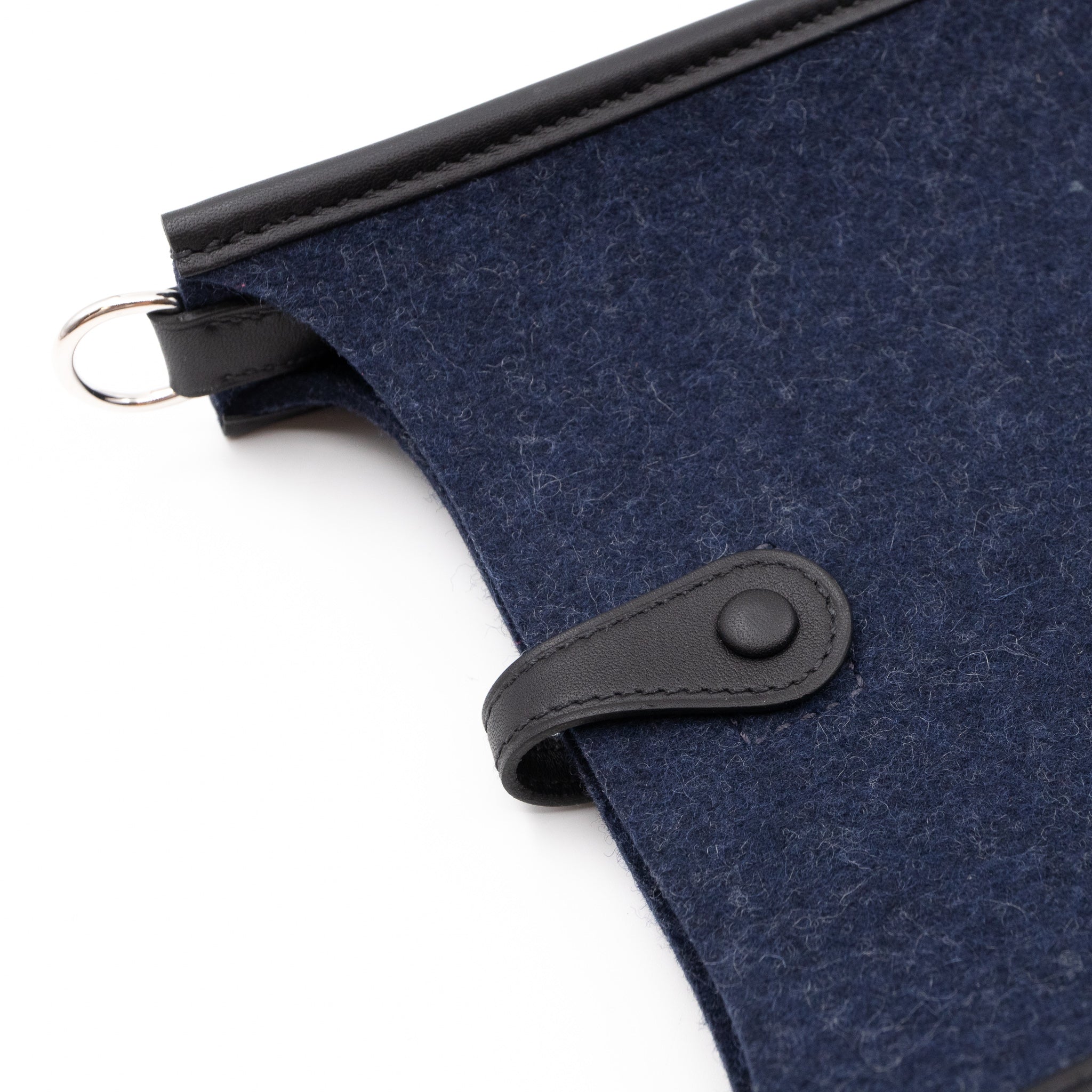 Evelyne 16 Amazone Blue Felt