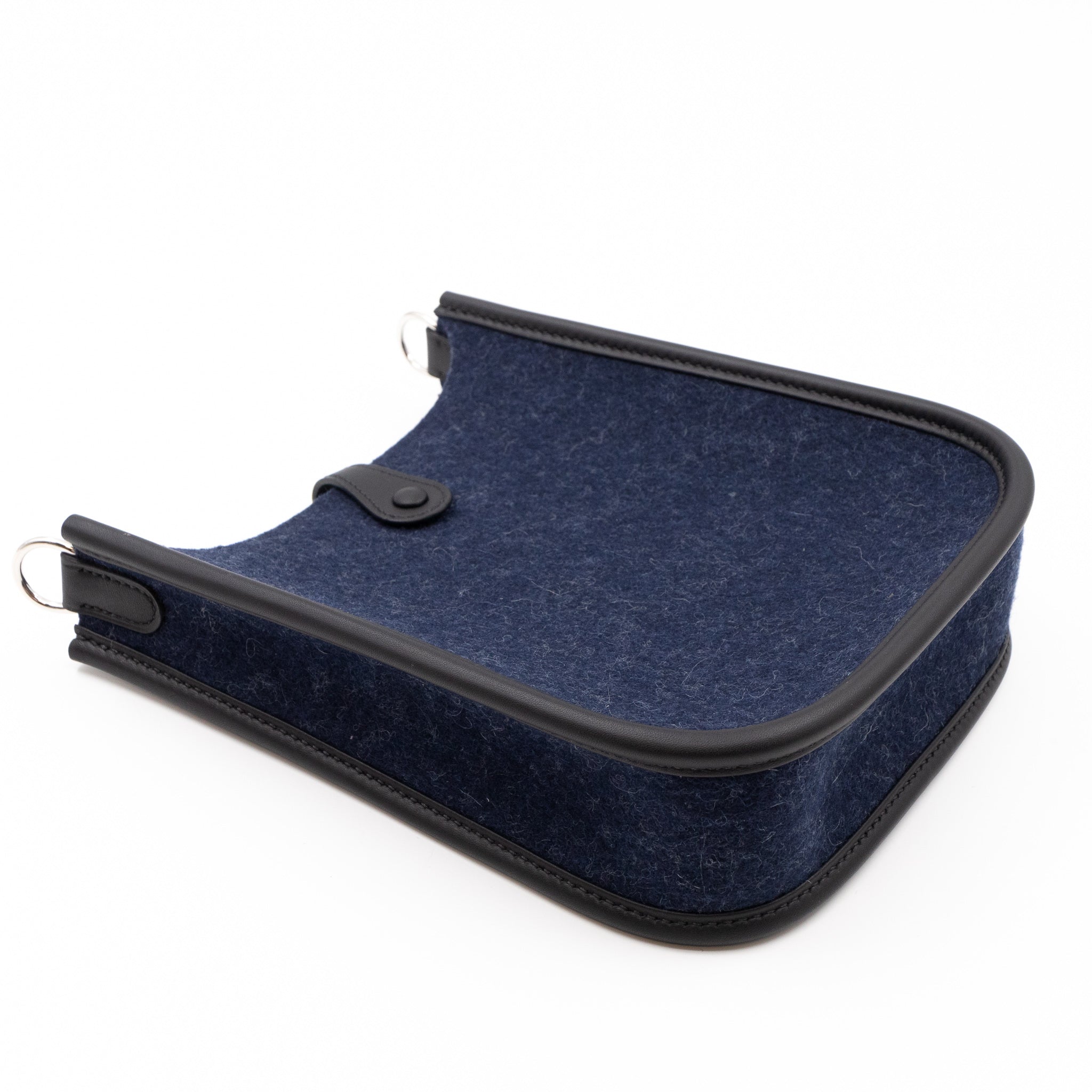 Evelyne 16 Amazone Blue Felt