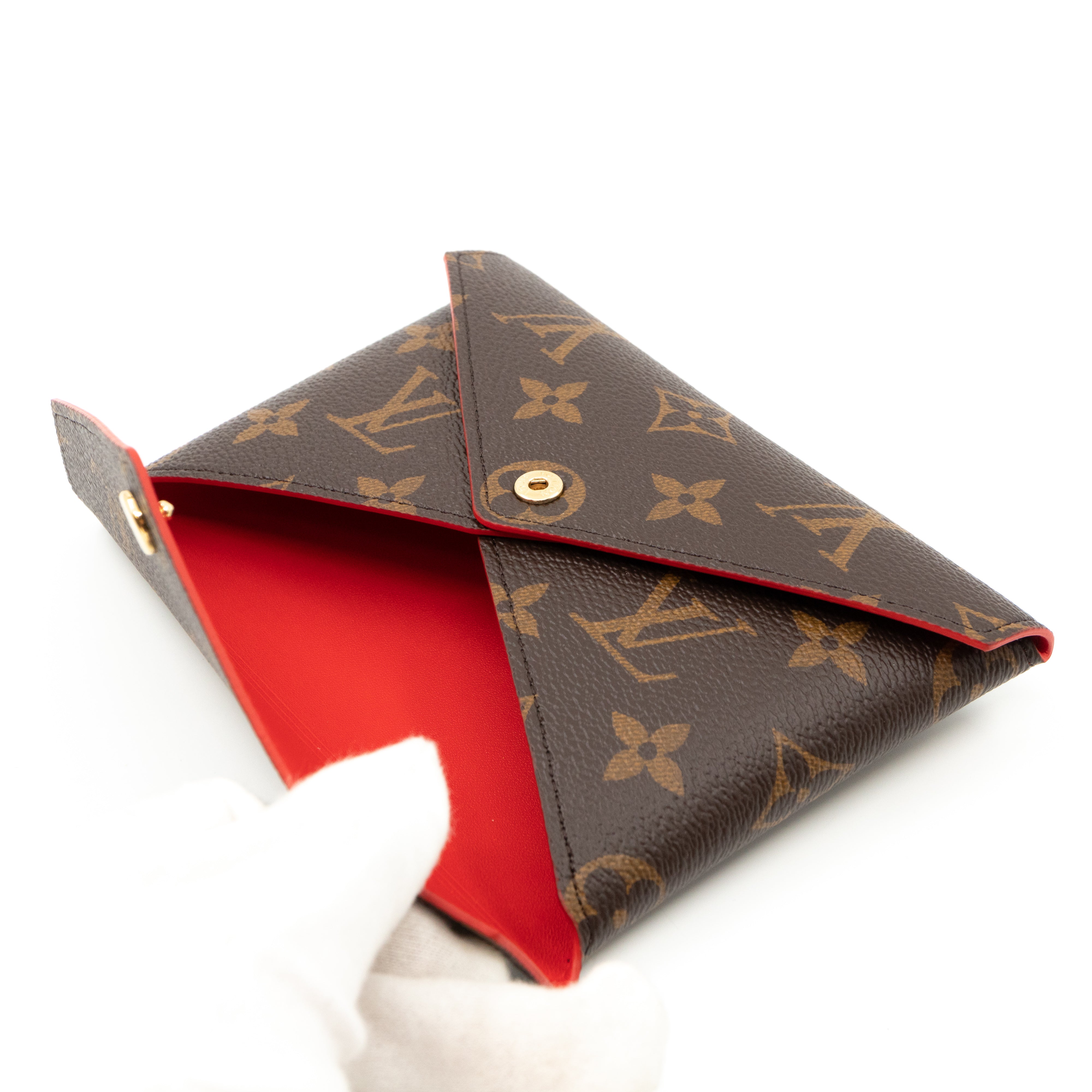 Pochette Kirigami Medium Monogram