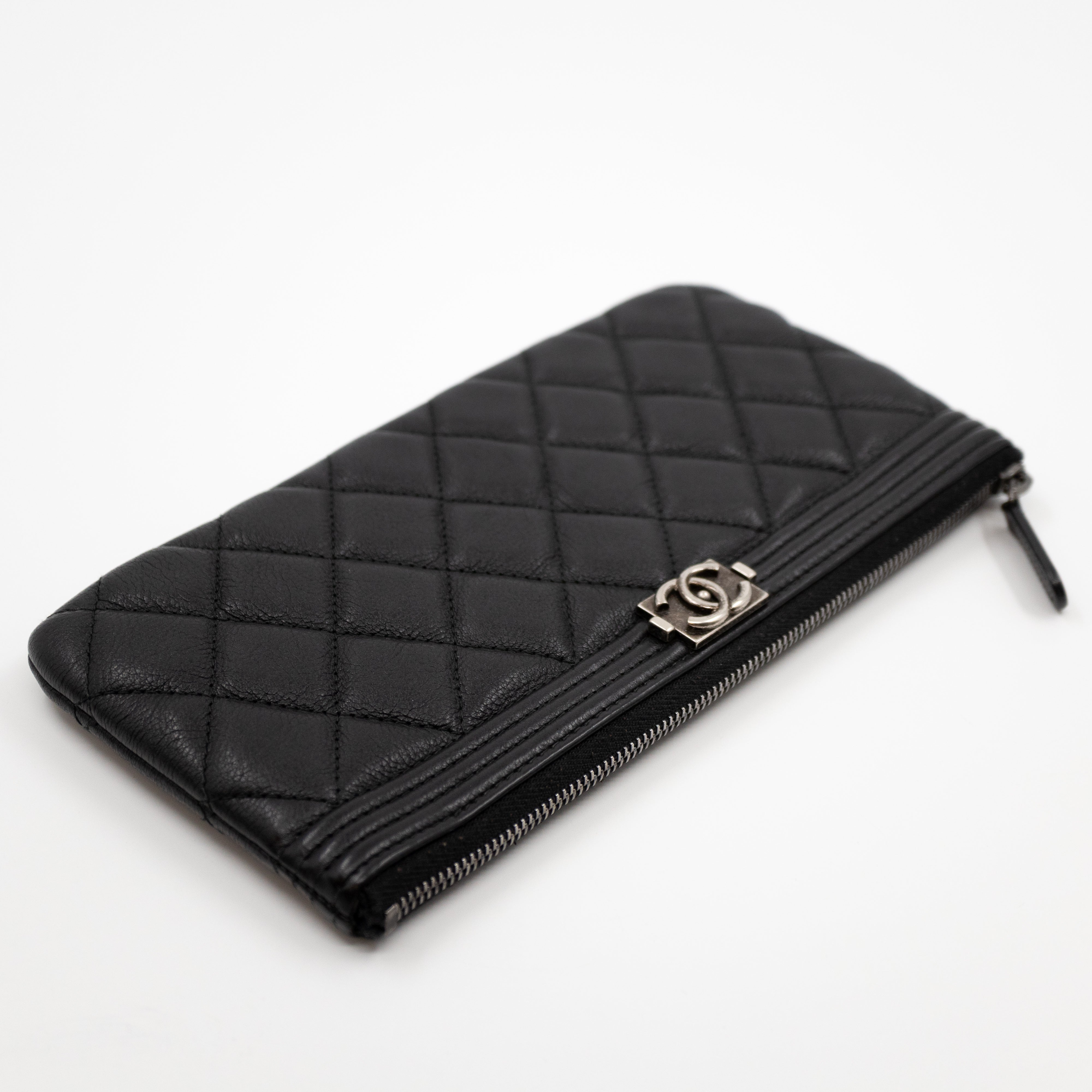 Boy O Case Long Black Leather