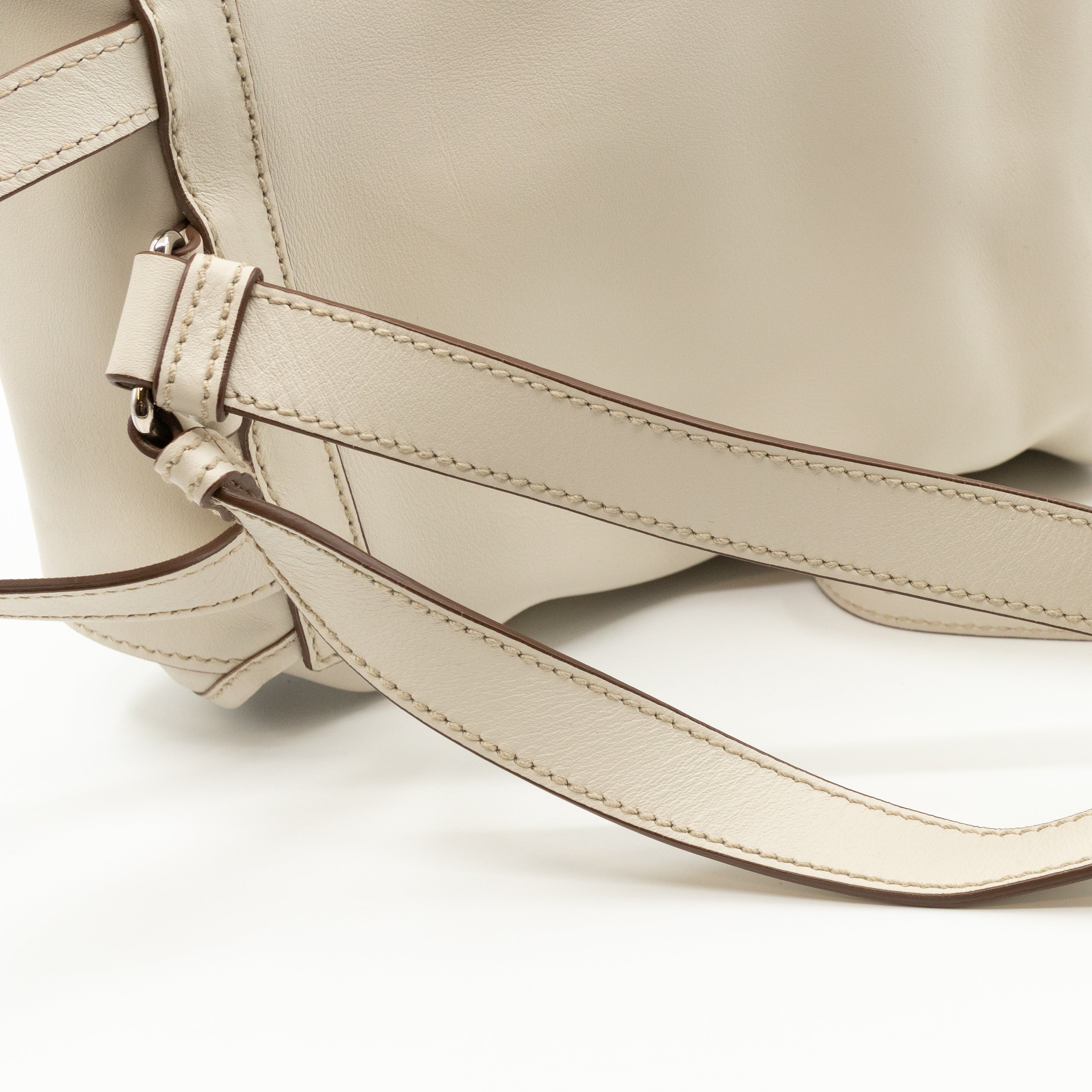 City Sport Backpack Talc White Leather