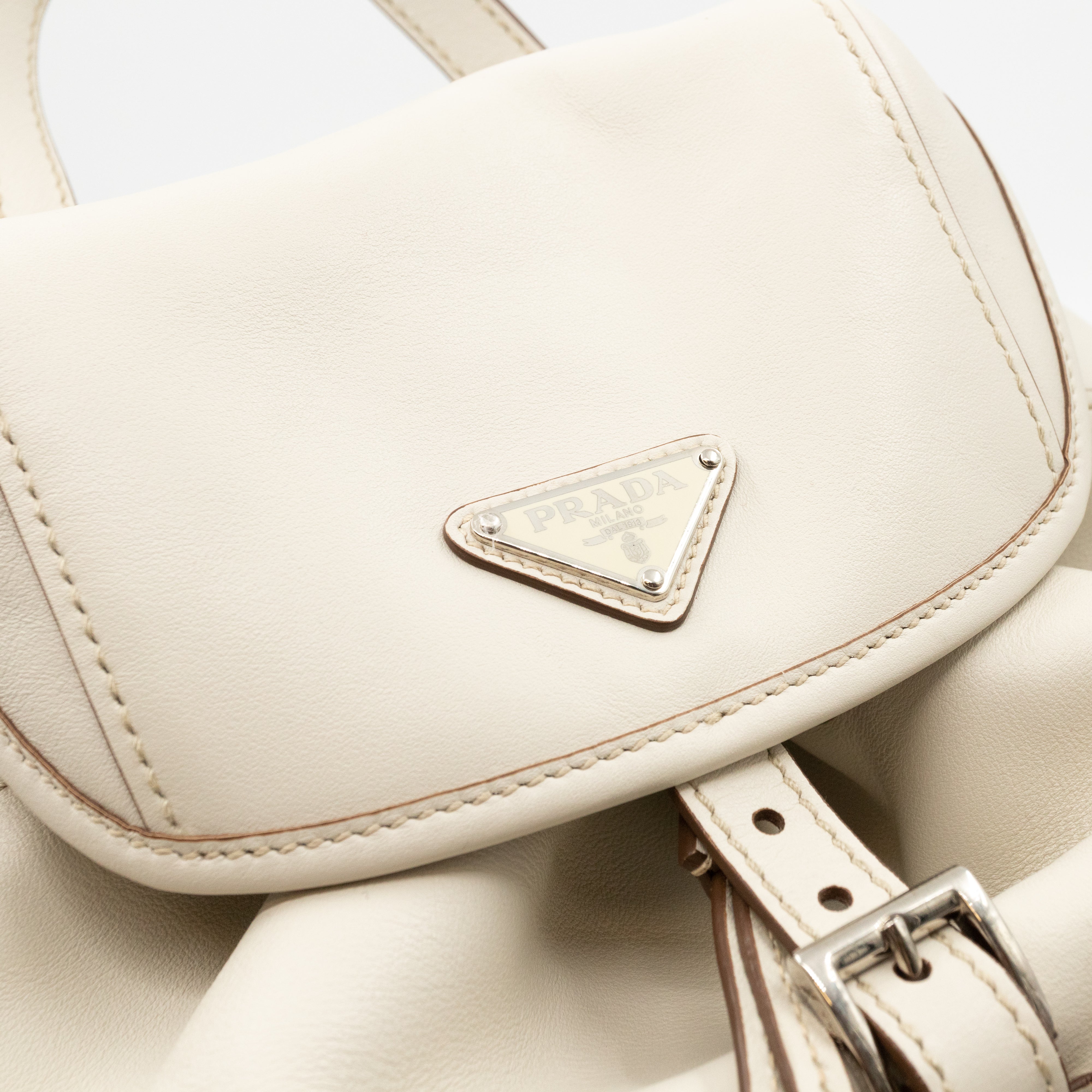 City Sport Backpack Talc White Leather