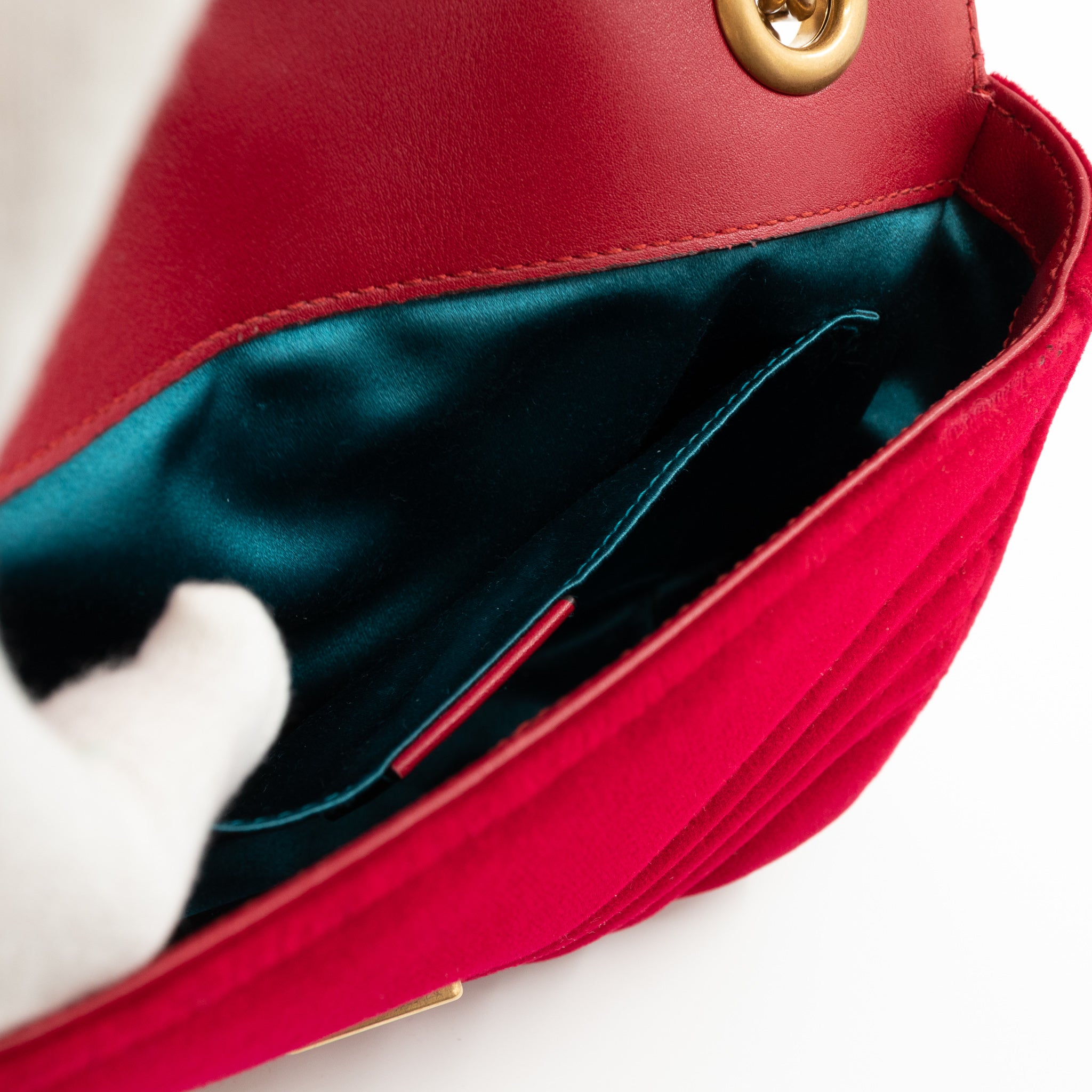 GG Marmont Flap Matelasse Mini Bag Red Velvet