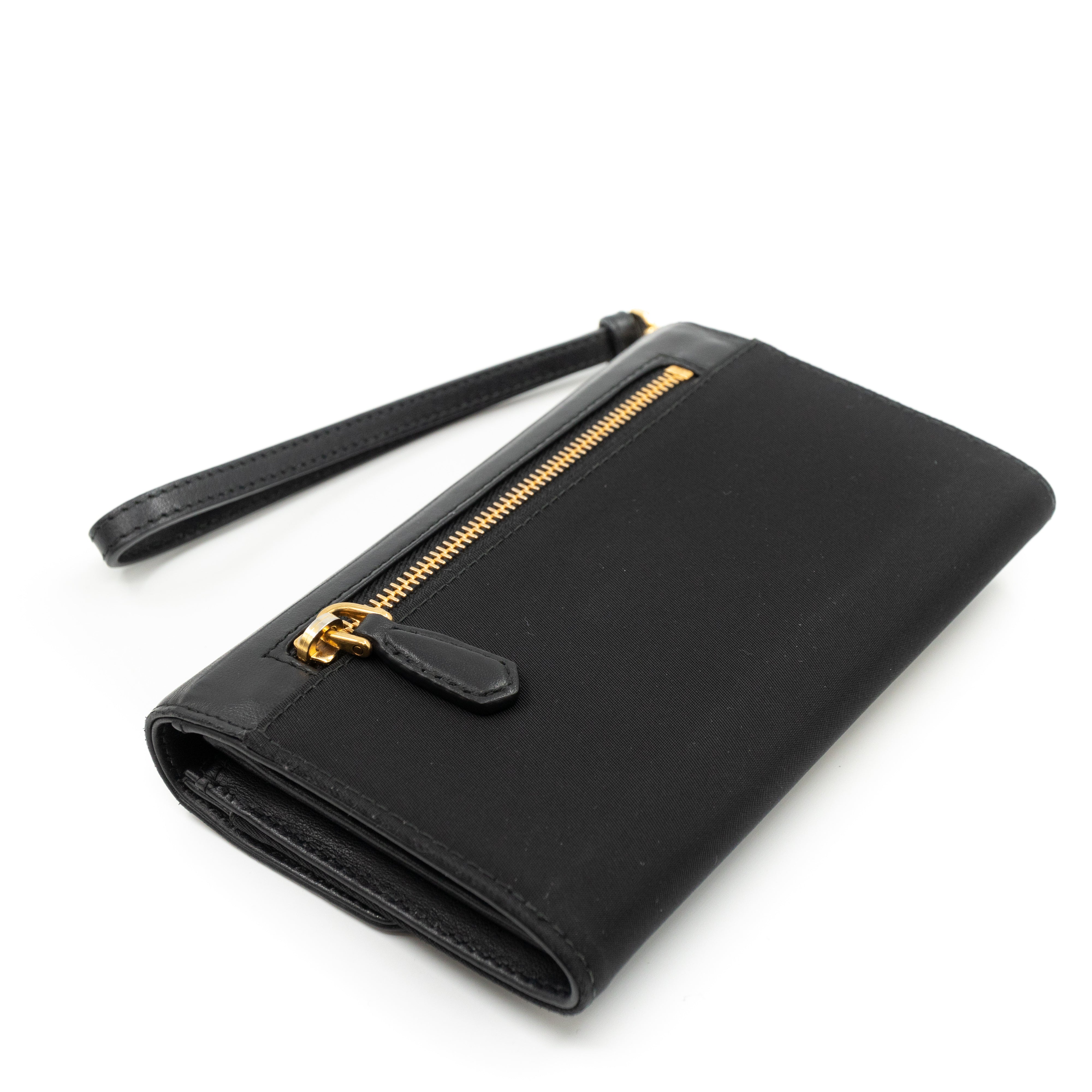 Leather Flap Nylon Wristlet Wallet Black