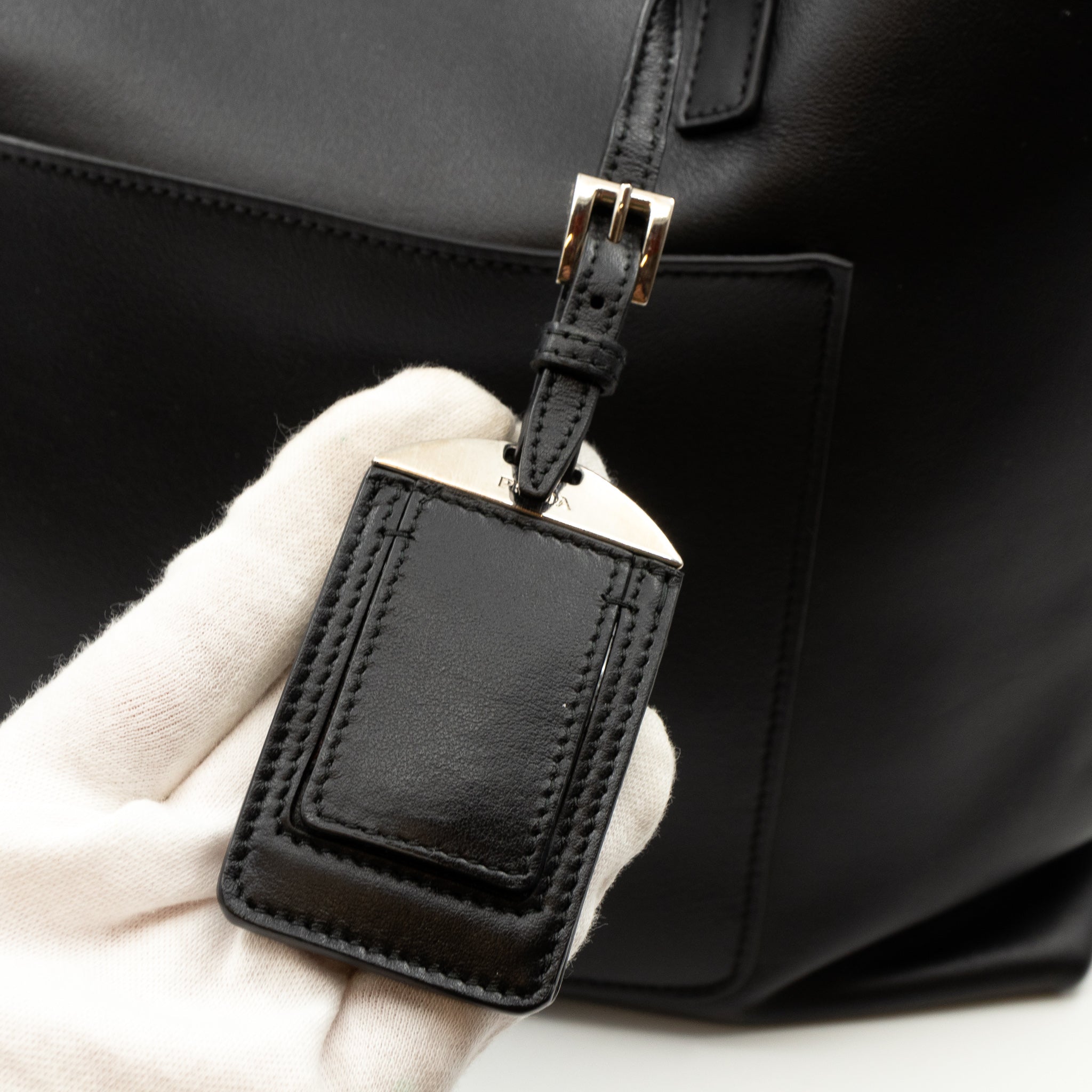 City Tote Black Calf Leather