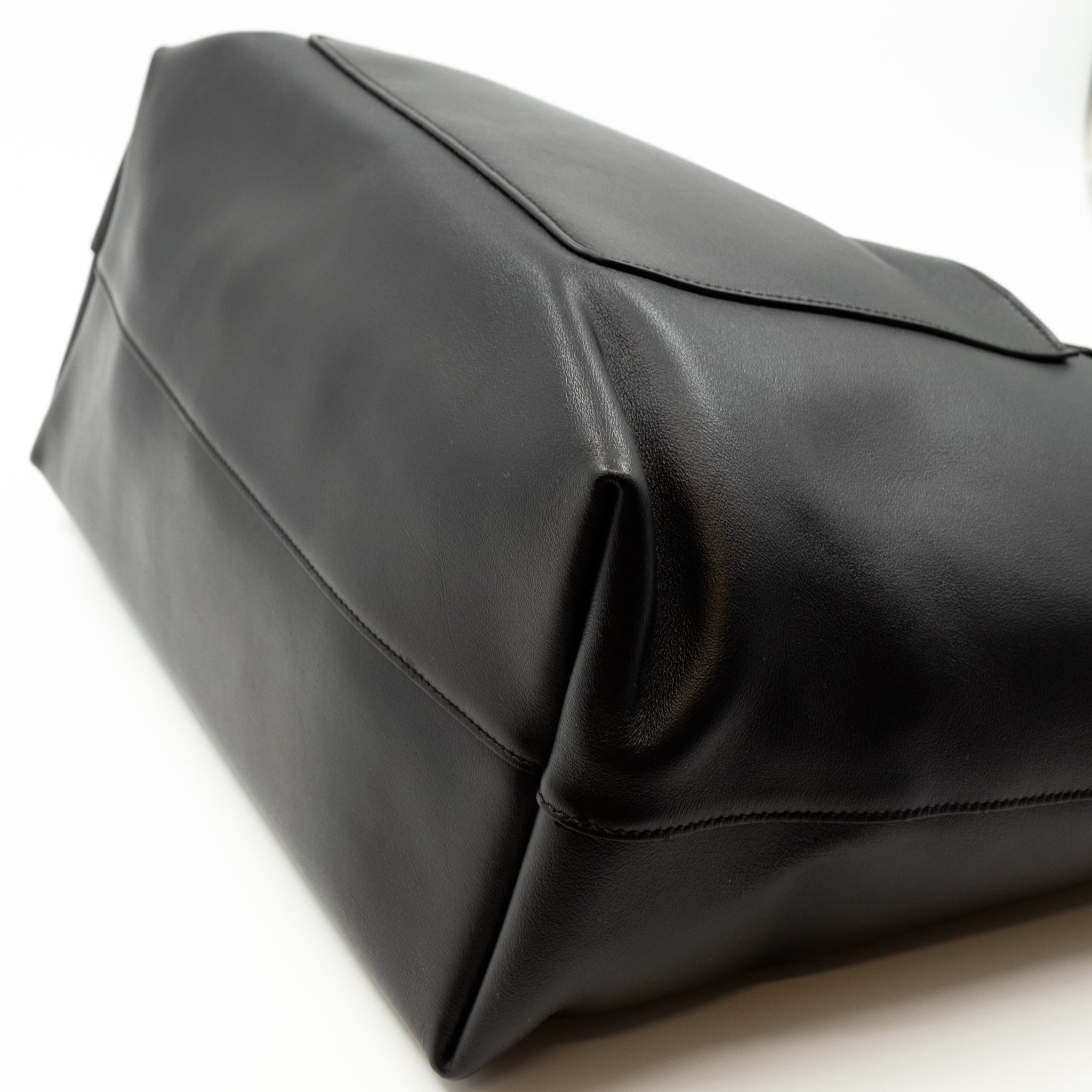 City Tote Black Calf Leather