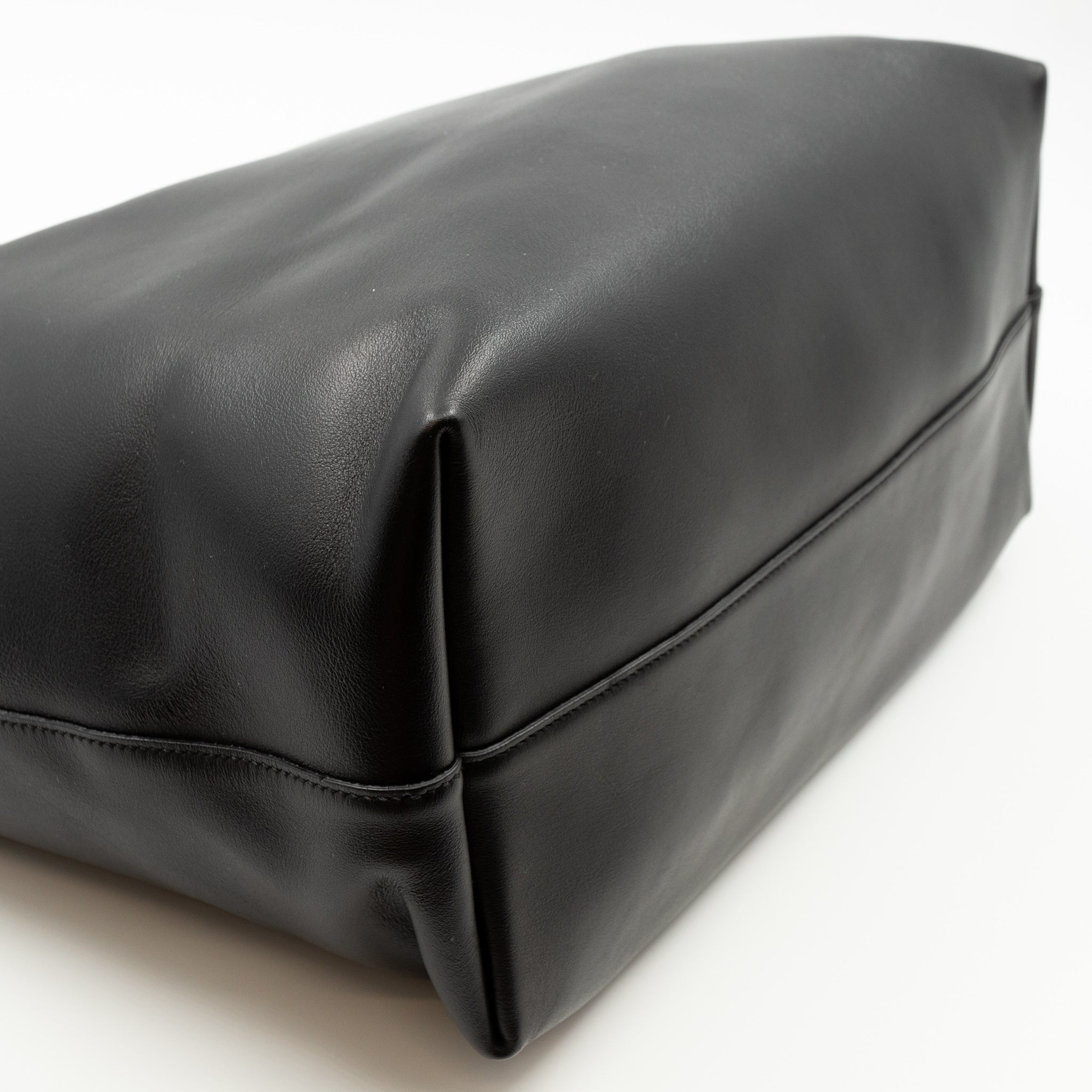 City Tote Black Calf Leather