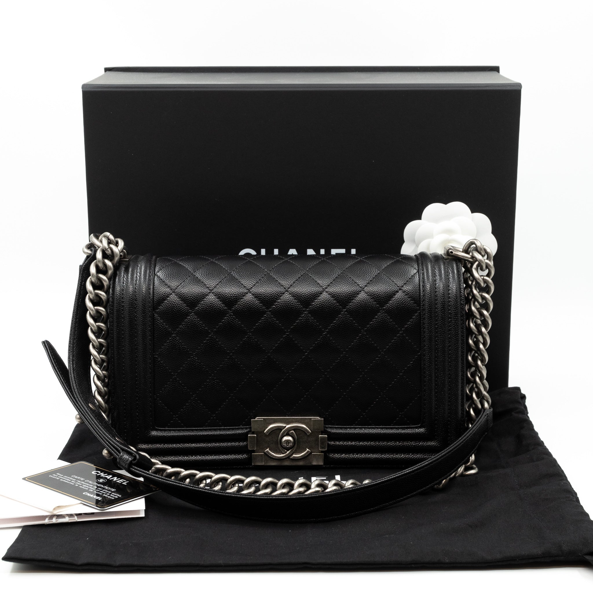 Boy Bag Old Medium Black Caviar Ruthenium