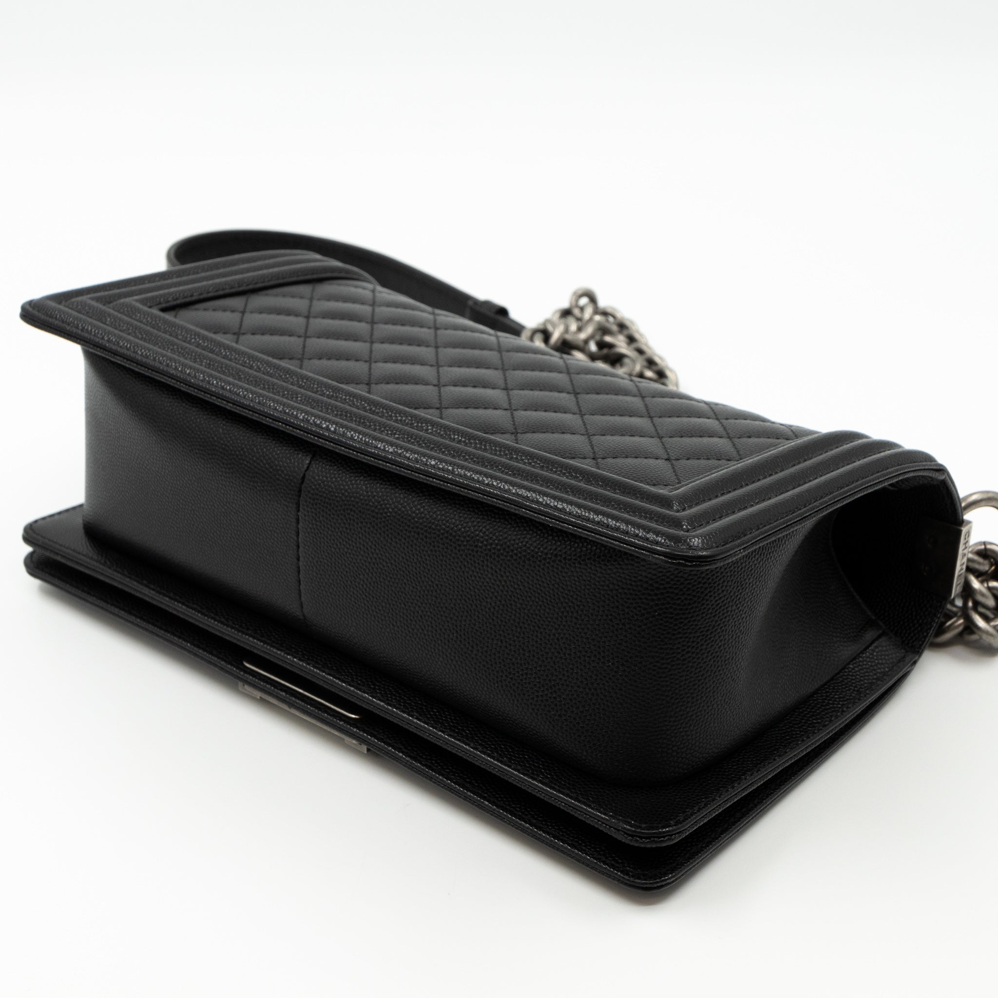 Boy Bag Old Medium Black Caviar Ruthenium