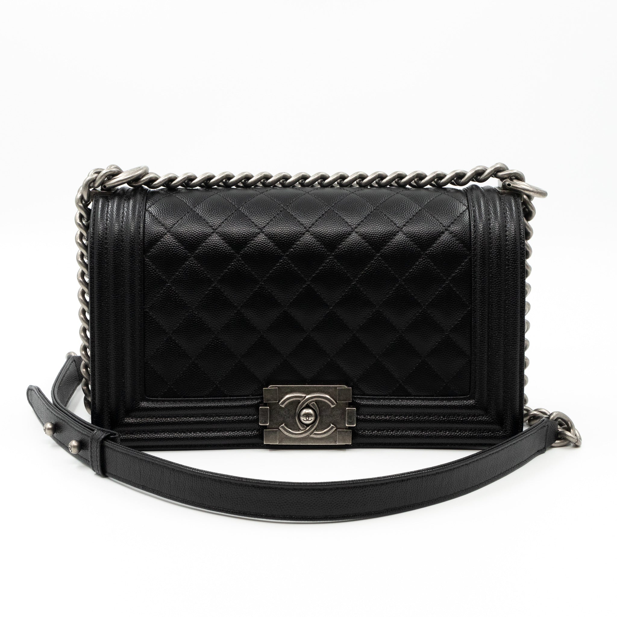 Boy Bag Old Medium Black Caviar Ruthenium